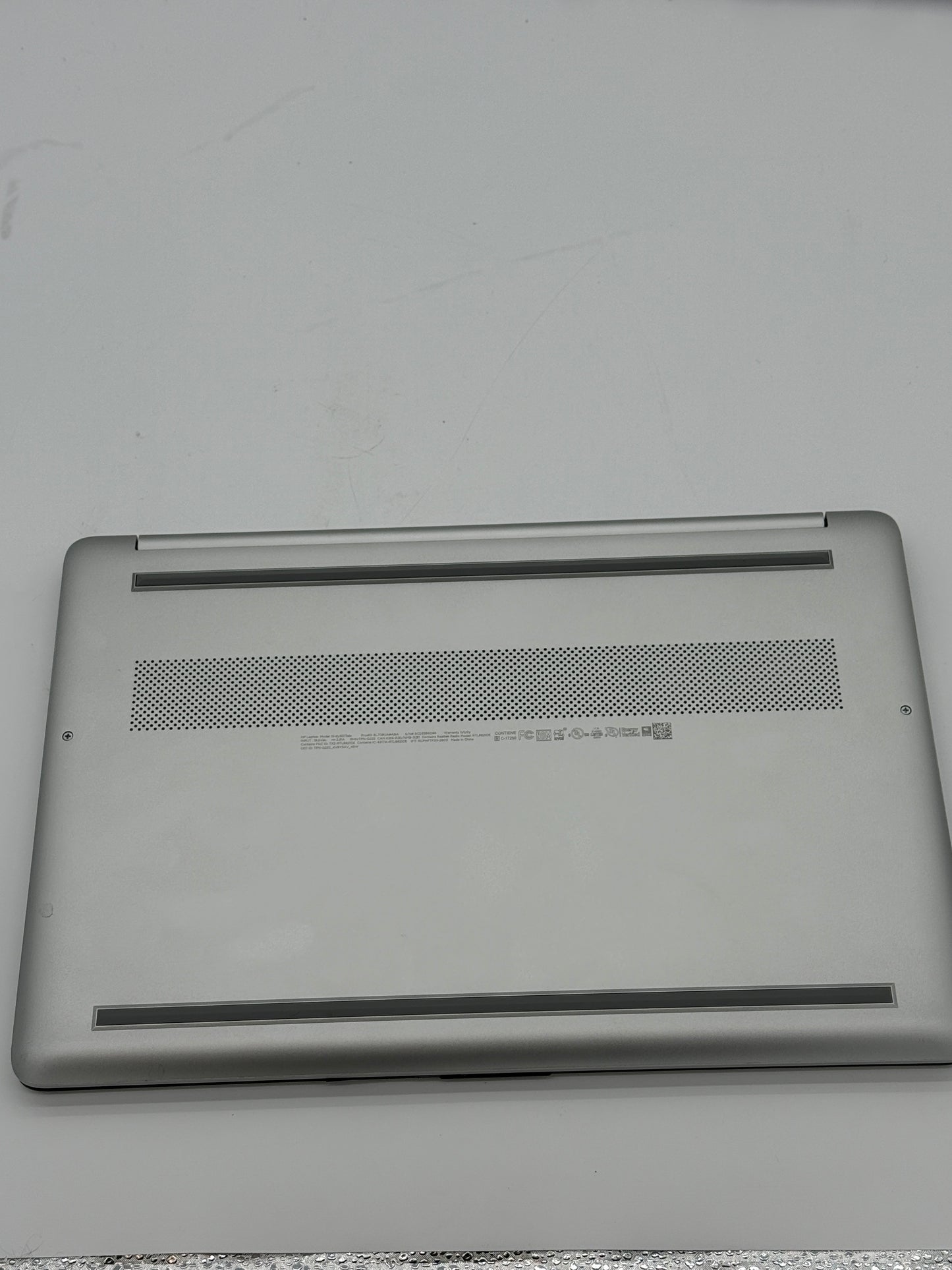 HP Laptop 15dy5073dx - 512GB SSD, Intel Core i7, 16GB RAM, Gray