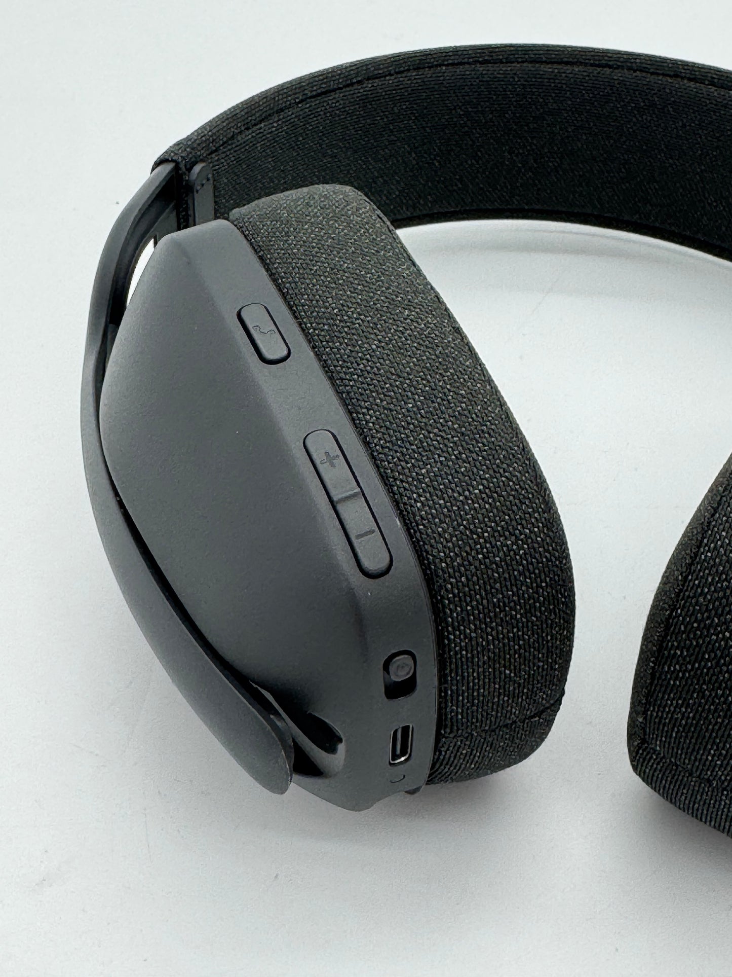 Logitech Zone Vibe 100 Headphones - Gray - Used - Free Shipping