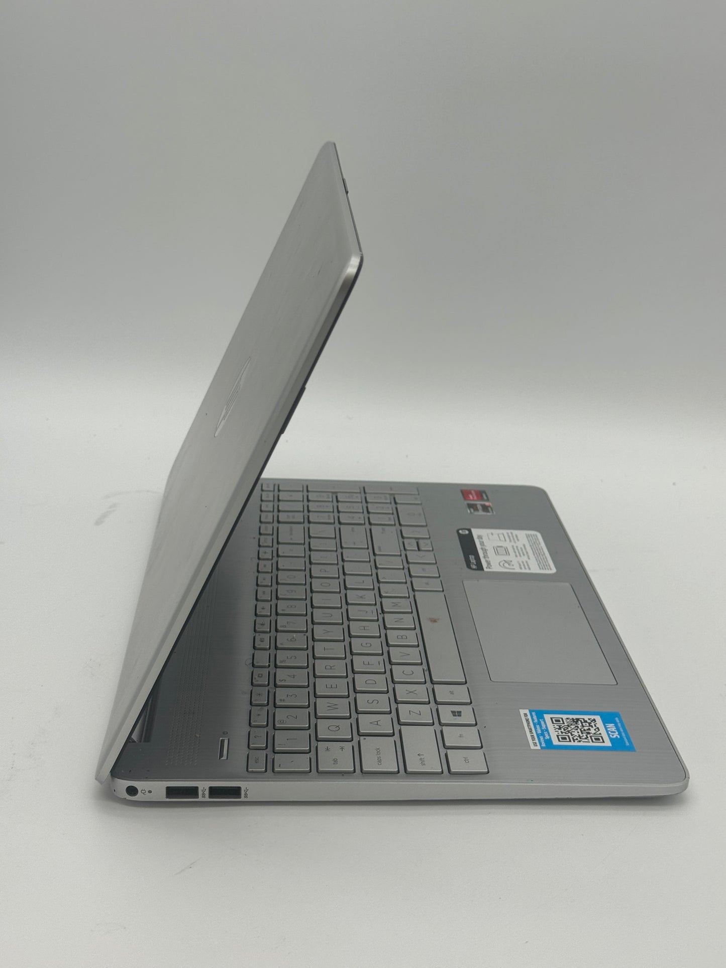 HP 15-ef2xxx Laptop - AMD Ryzen 5, 8GB RAM, 256GB SSD, Gray - Free Shipping