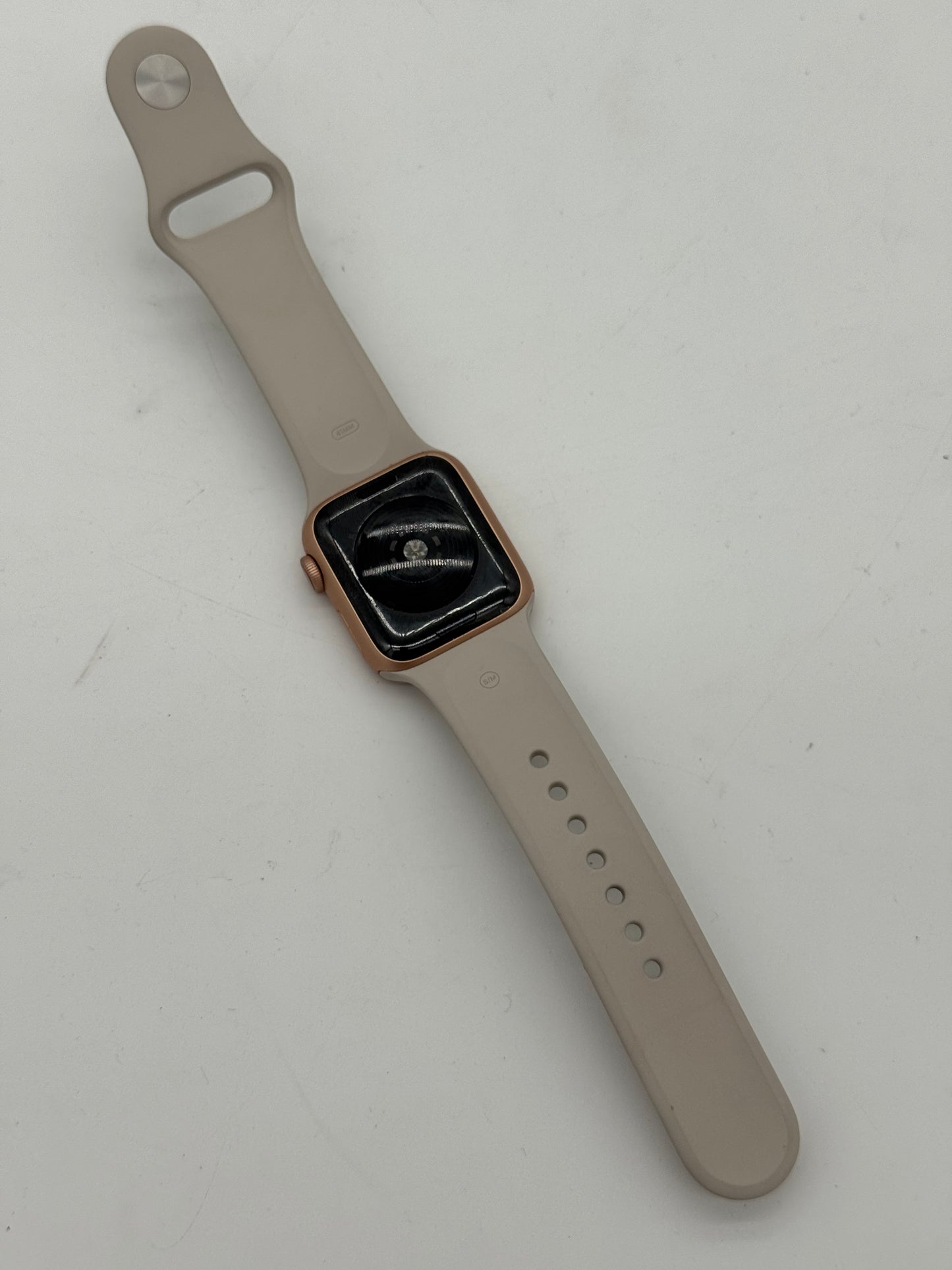 Apple SE Smart Watch 40mm White GPS Cellular Nike Loop Unlocked