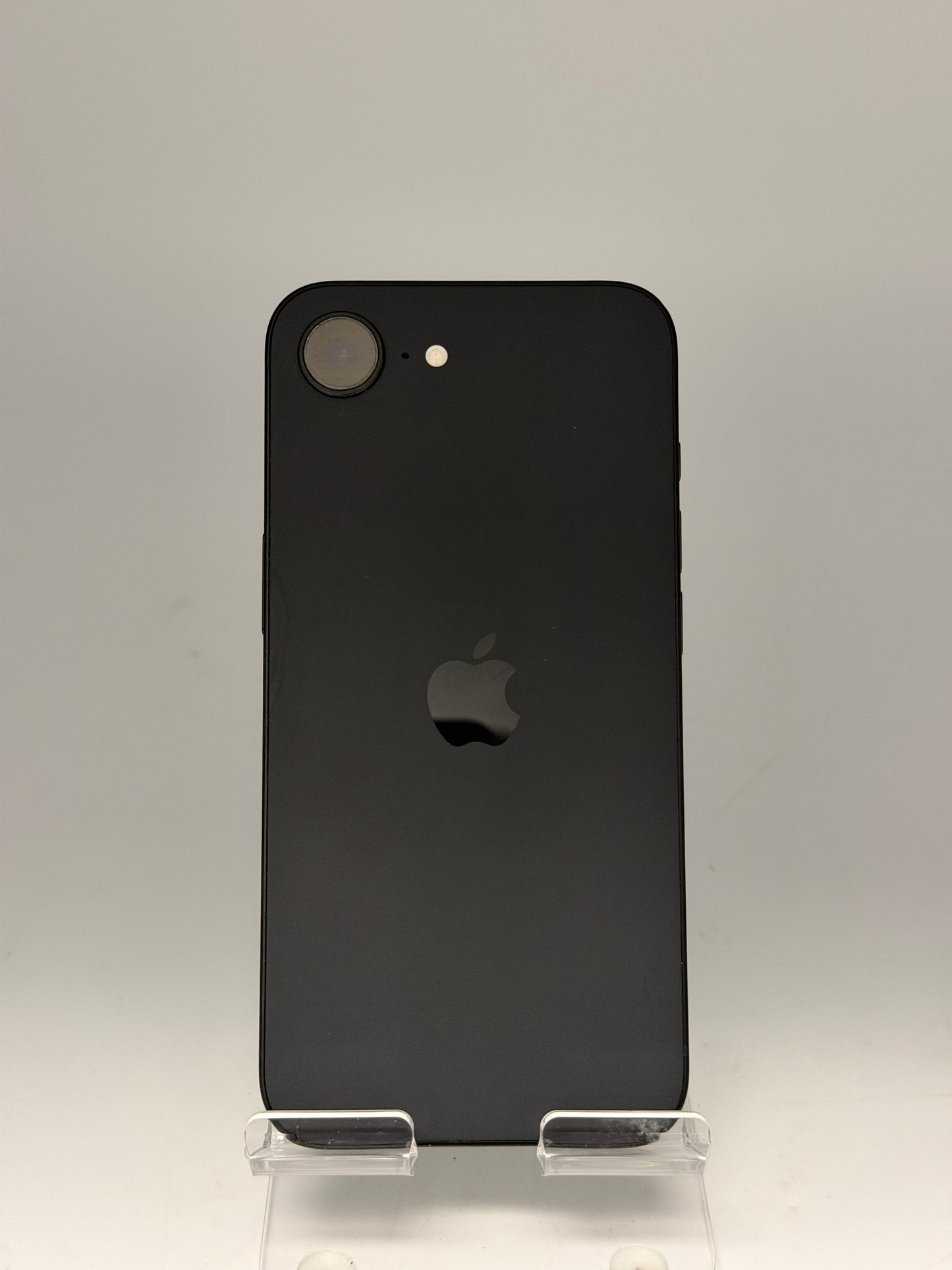 Apple iPhone 16e 6.1" 128GB Black - Used - (T-Mobile Only)