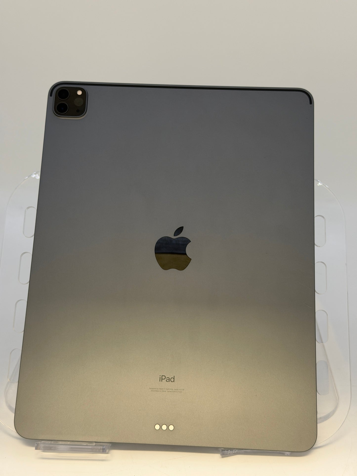 Apple iPad Pro (5th Gen, 12.9-inch) A2378 - Space Gray - Used