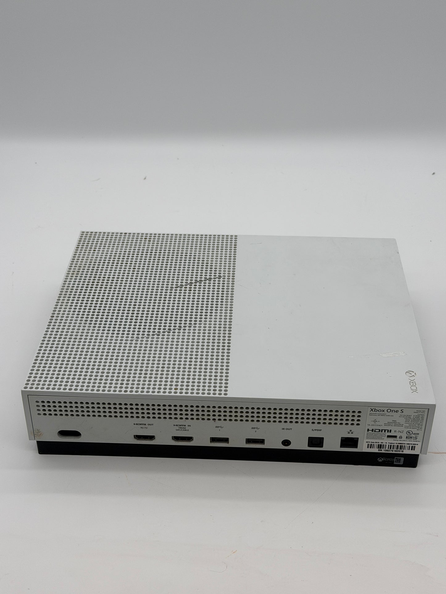 Microsoft Xbox One S 500GB Console - White 1681 - Console Only - Working!