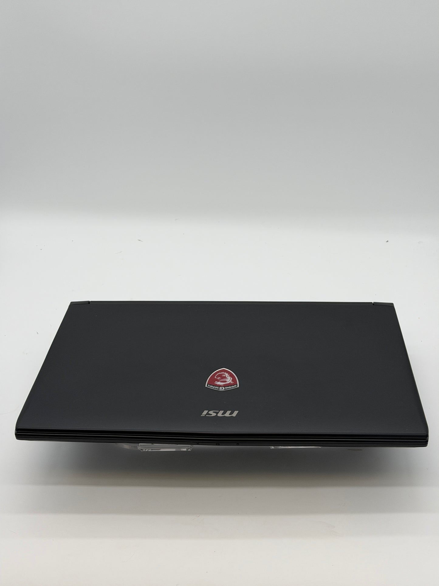 MSI Laptop MS-62 7QF 15-inch Core i7 16GB GTX 1070 1TB (Needs New Battery)