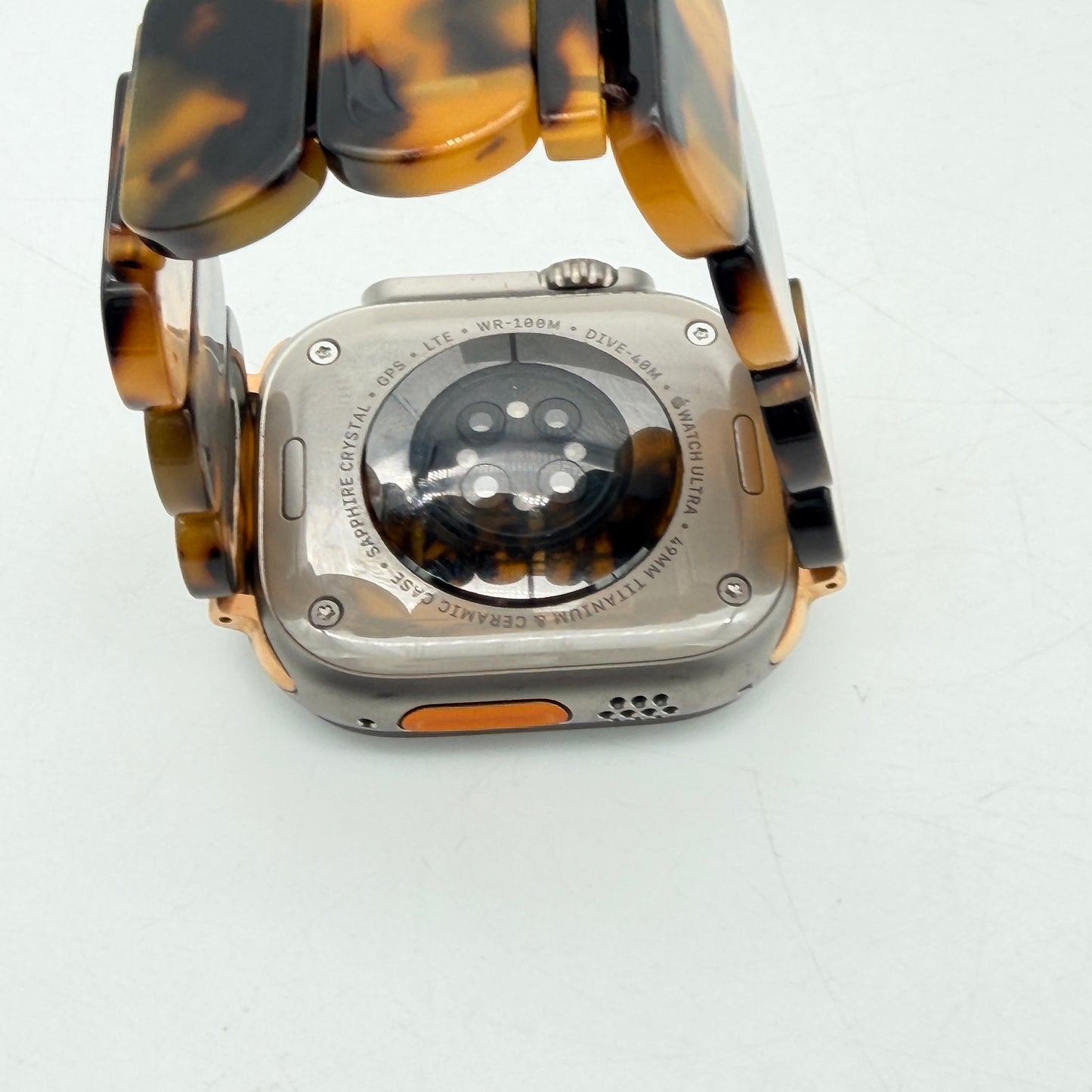 Apple Watch Ultra 2 49mm Titanium GPS + Cellular - 100% Battery Health Mint Case