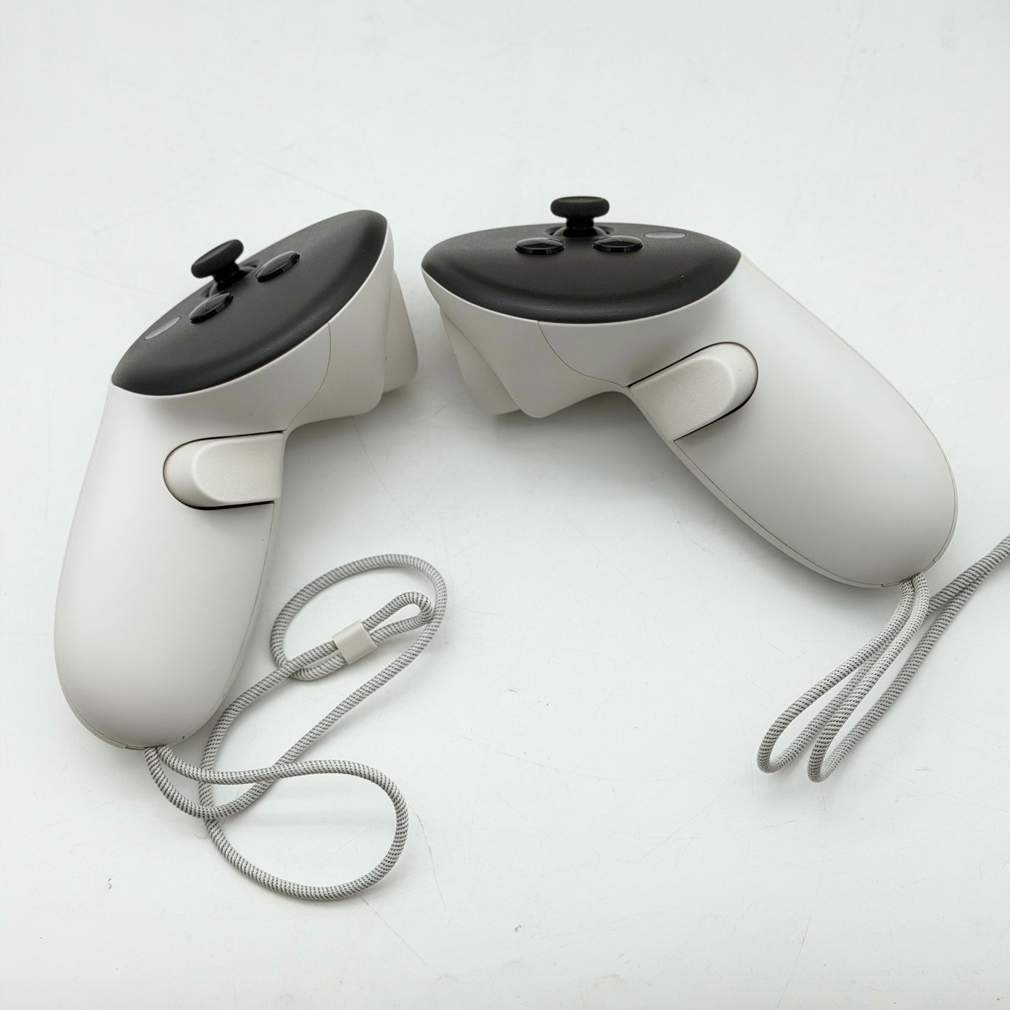 Meta 3 128GB VR Headset - Meta Quest 3 128GB All-In-One VR Headset White EXCELLENT In Original Box TESTED