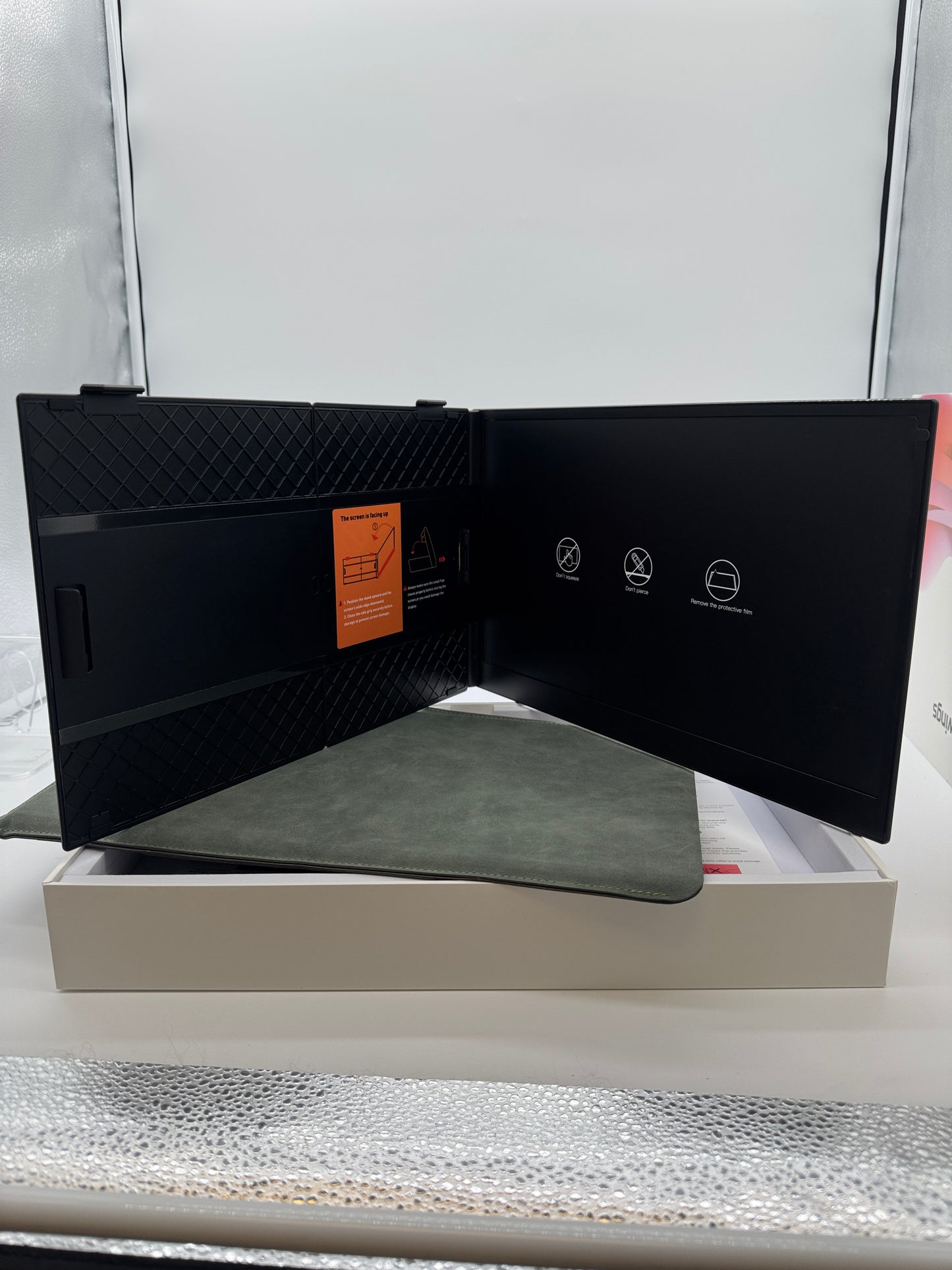 Sitrunda S8 Portable Monitor Extender 14'' - Black - New Open Box