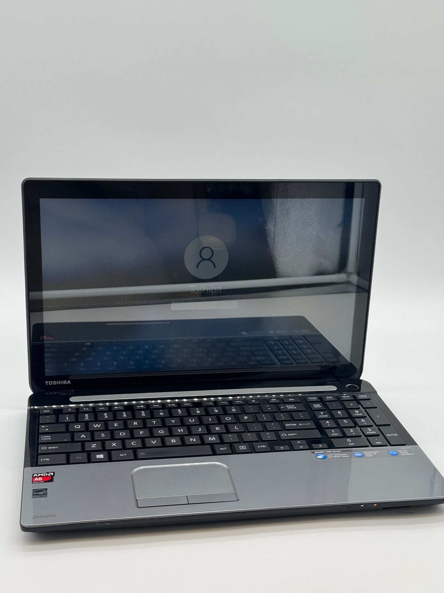 Toshiba Satellite C55DT-A5174 Laptop - Used - A, Gray, 15-inch, AMD A6, 6GB RAM, 512GB