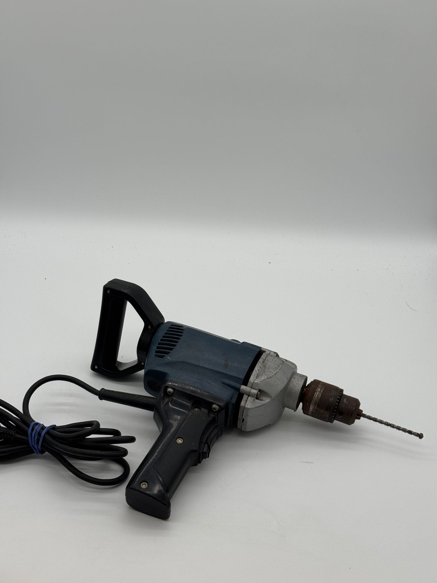 Makita 7426 1/2in Corded Drill - Blue
