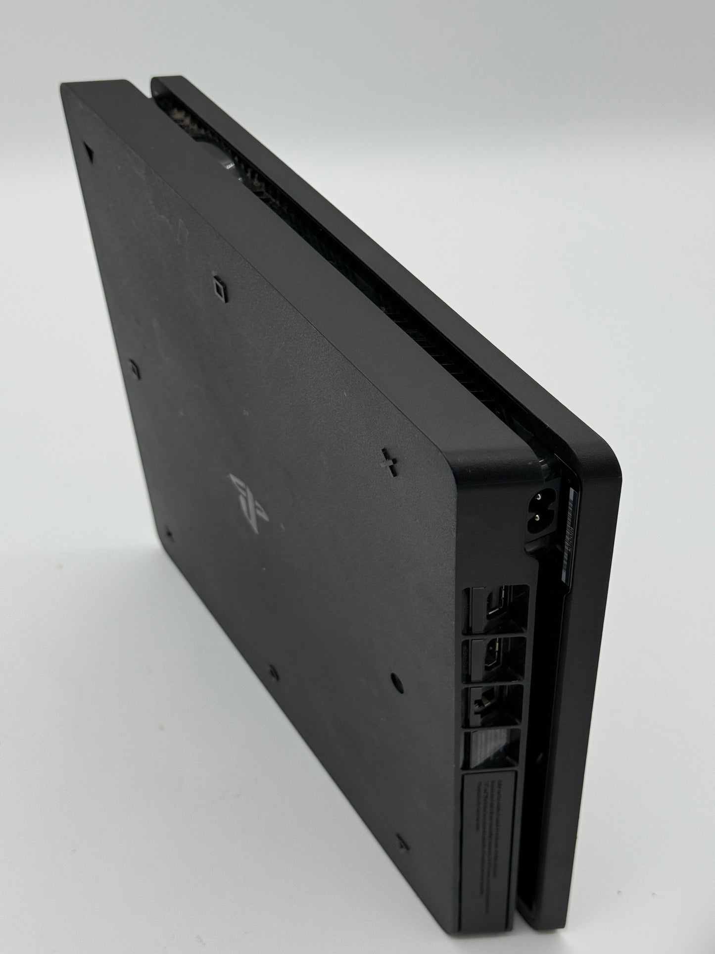 Order NY04-16385 - Sony PS4 CUH-2015A Video Game System