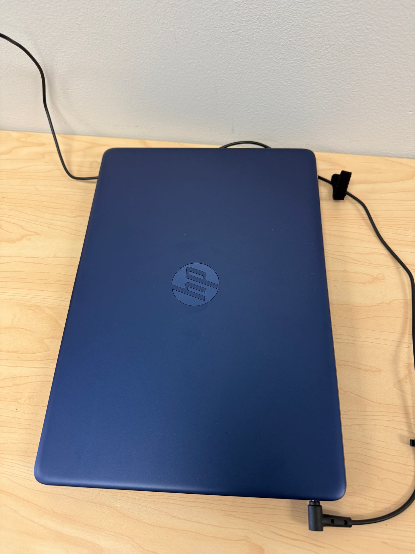 HP 14-cf2111wm Blue Laptop - Intel Celeron, 4GB RAM, 64GB Storage - Excellent Condition