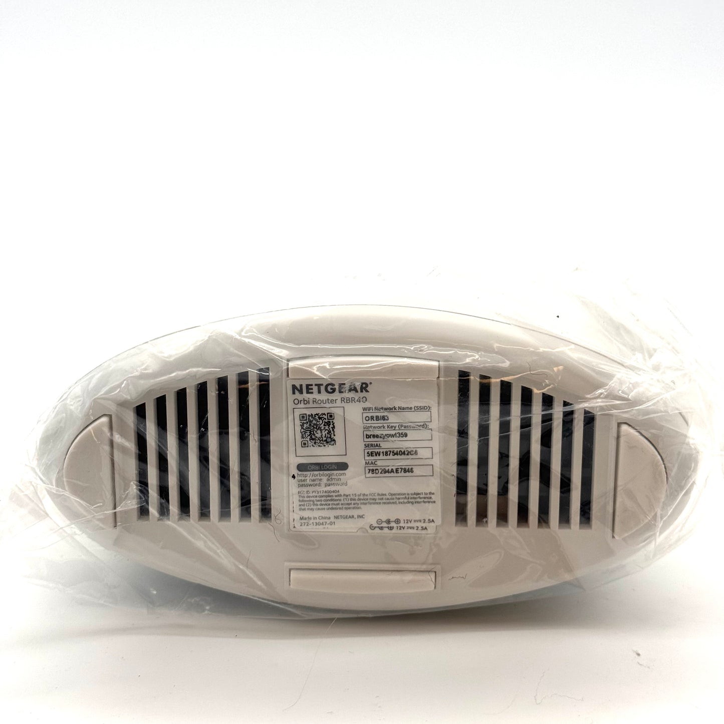 Netgear RBW30 AC2200 Tri-Band WiFi Wall Plug