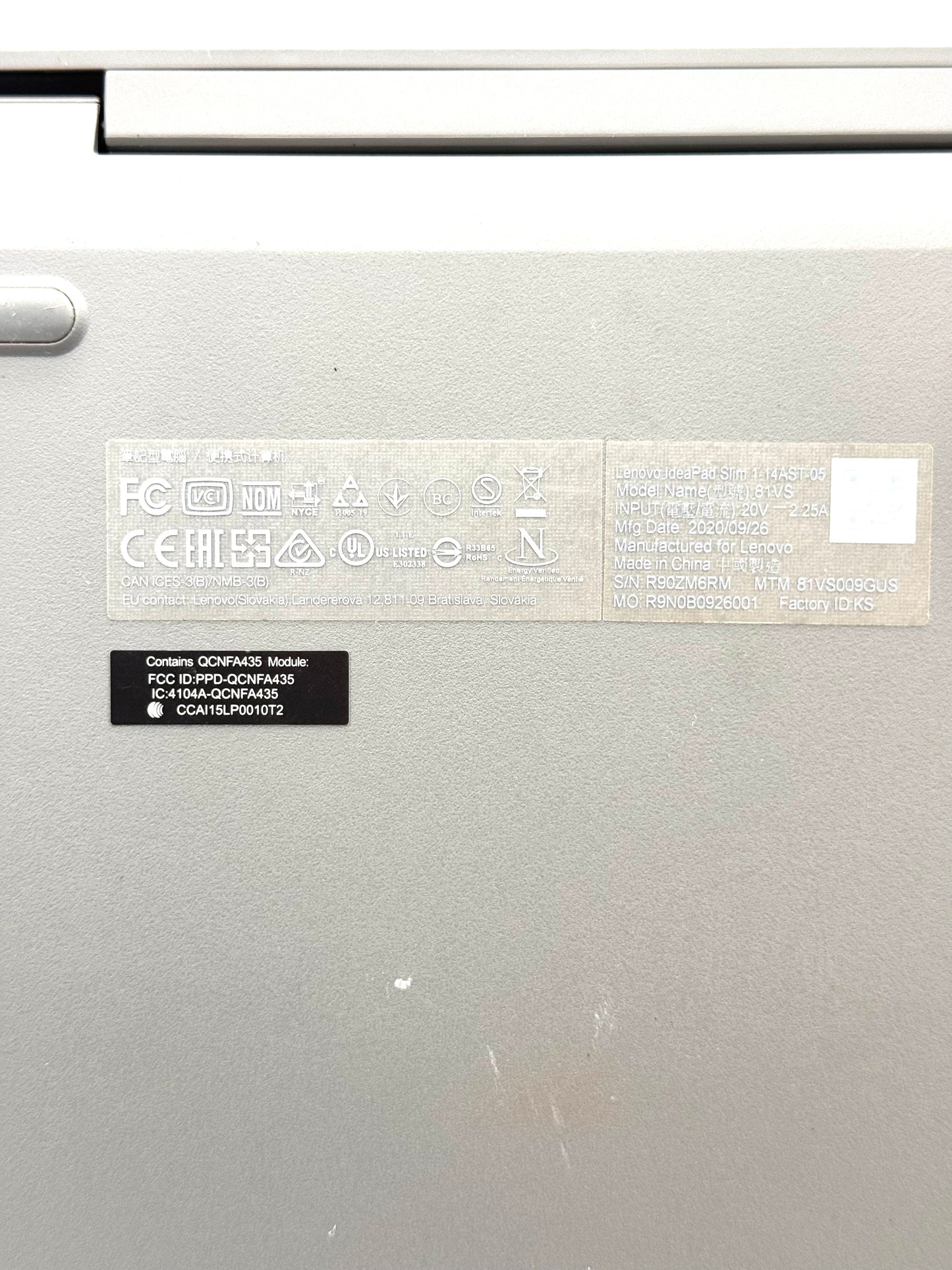 Lenovo 1-14AST-05 Laptop AMD A6, 4GB RAM, 128GB HDD