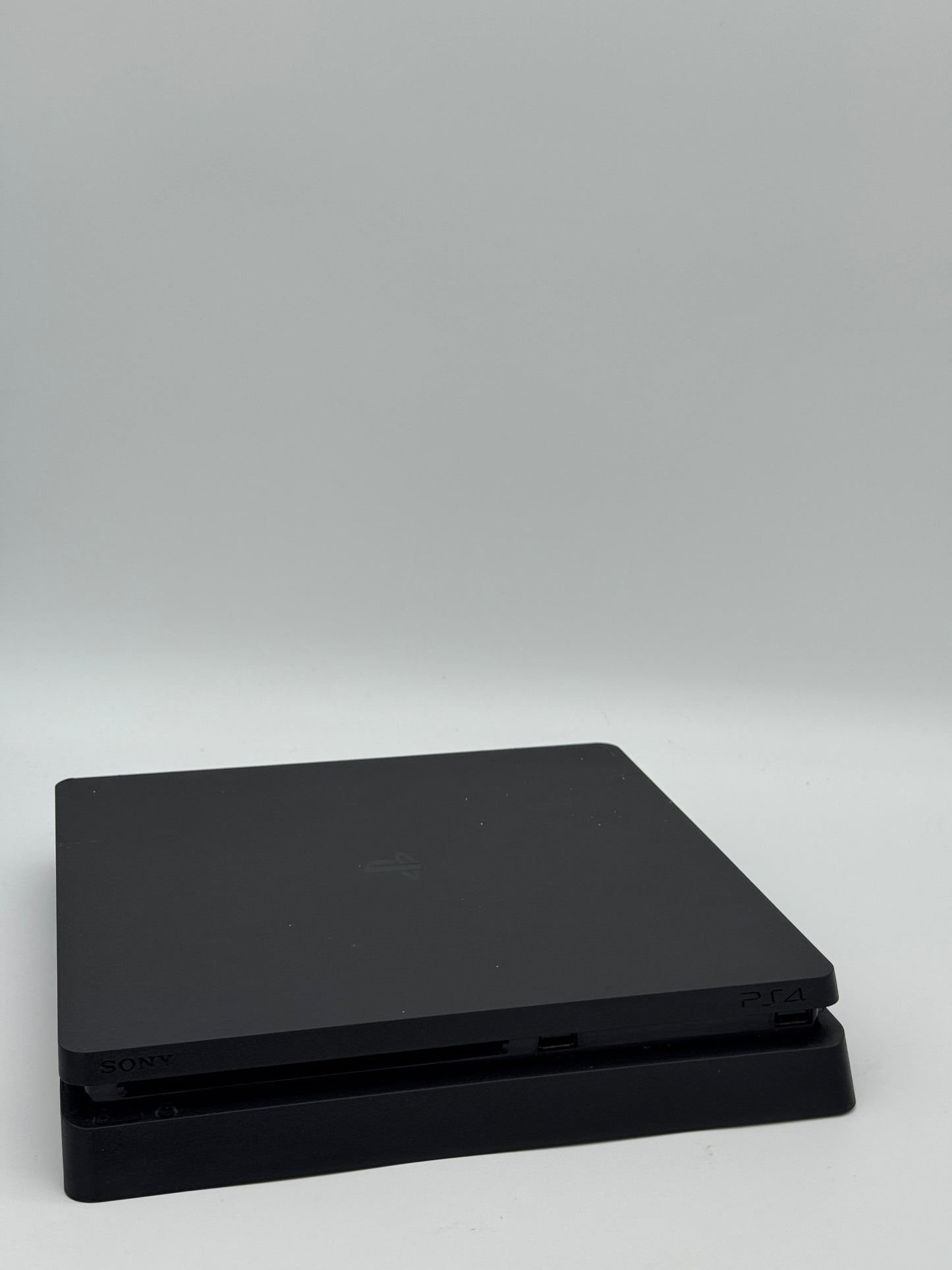 Sony PlayStation 4 CUH-2115B 500GB Console - Used - Black
