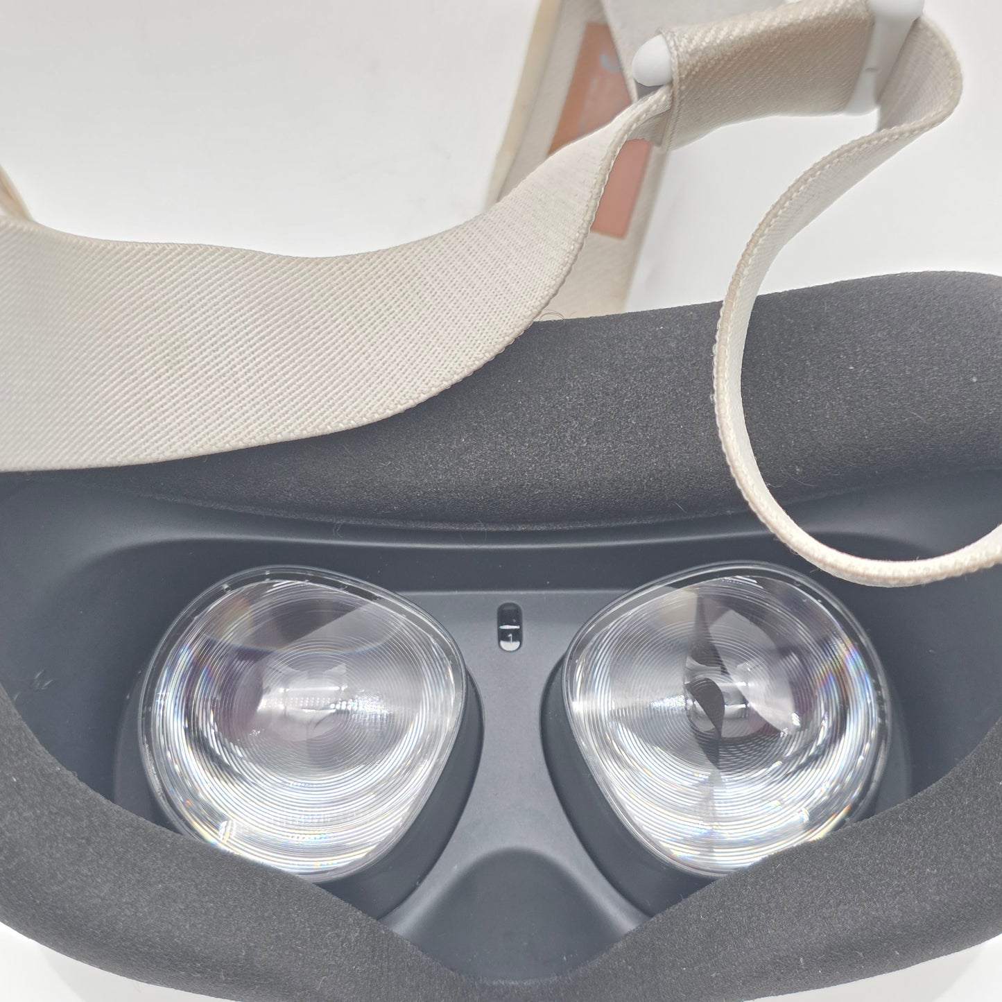 Meta Quest 2 VR Headset - White Used With Box