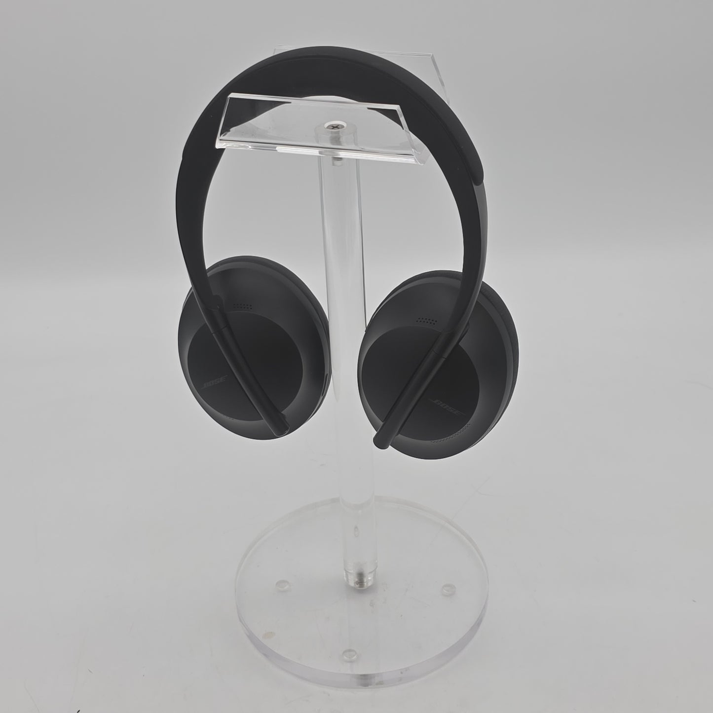 Bose Noise Cancelling Headphones 700 Black Wireless Over-Ear NC700 w/ Case Used