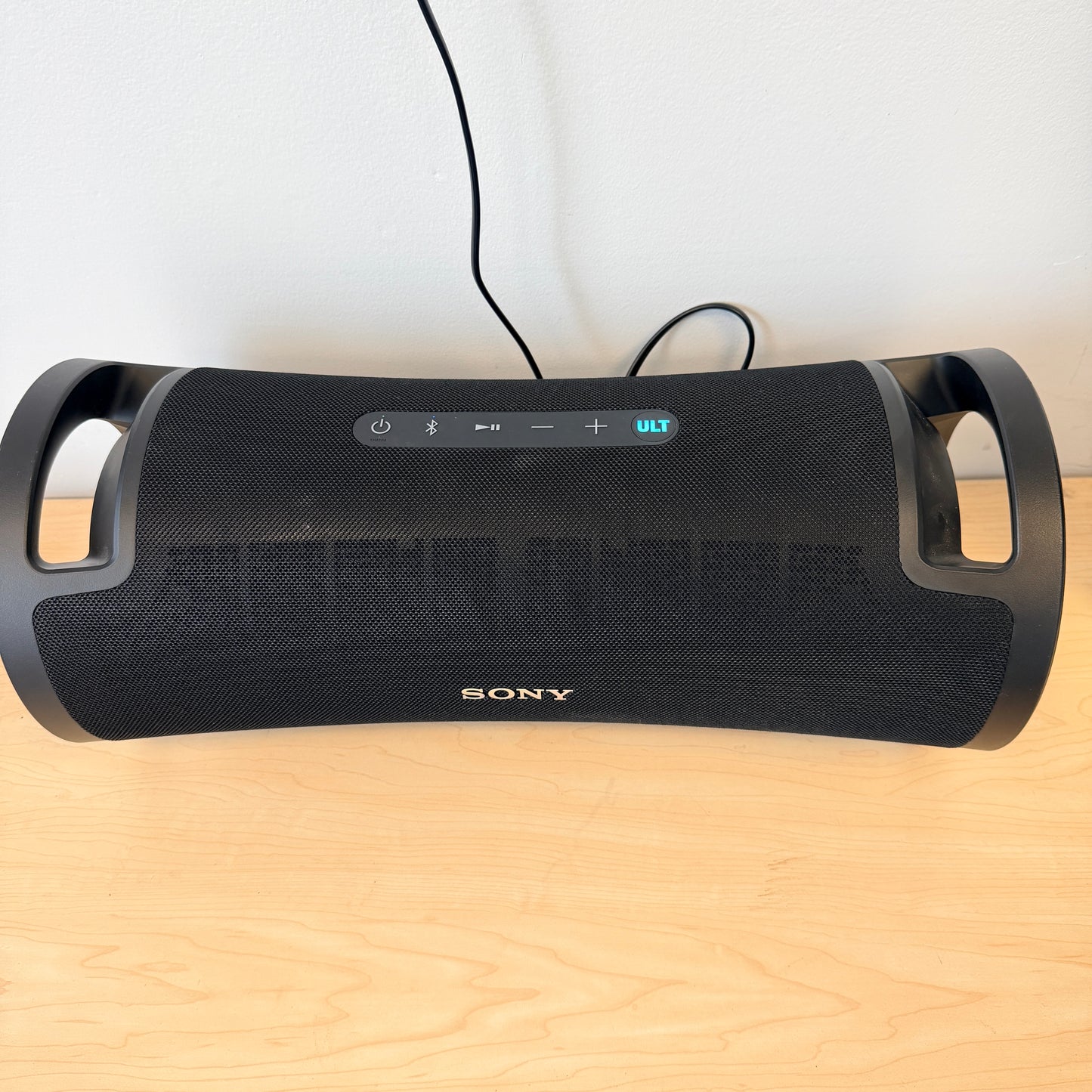Sony ULT Field 7 Wireless Bluetooth Party Speaker SRS-ULT70 Black - TESTED LOUD
