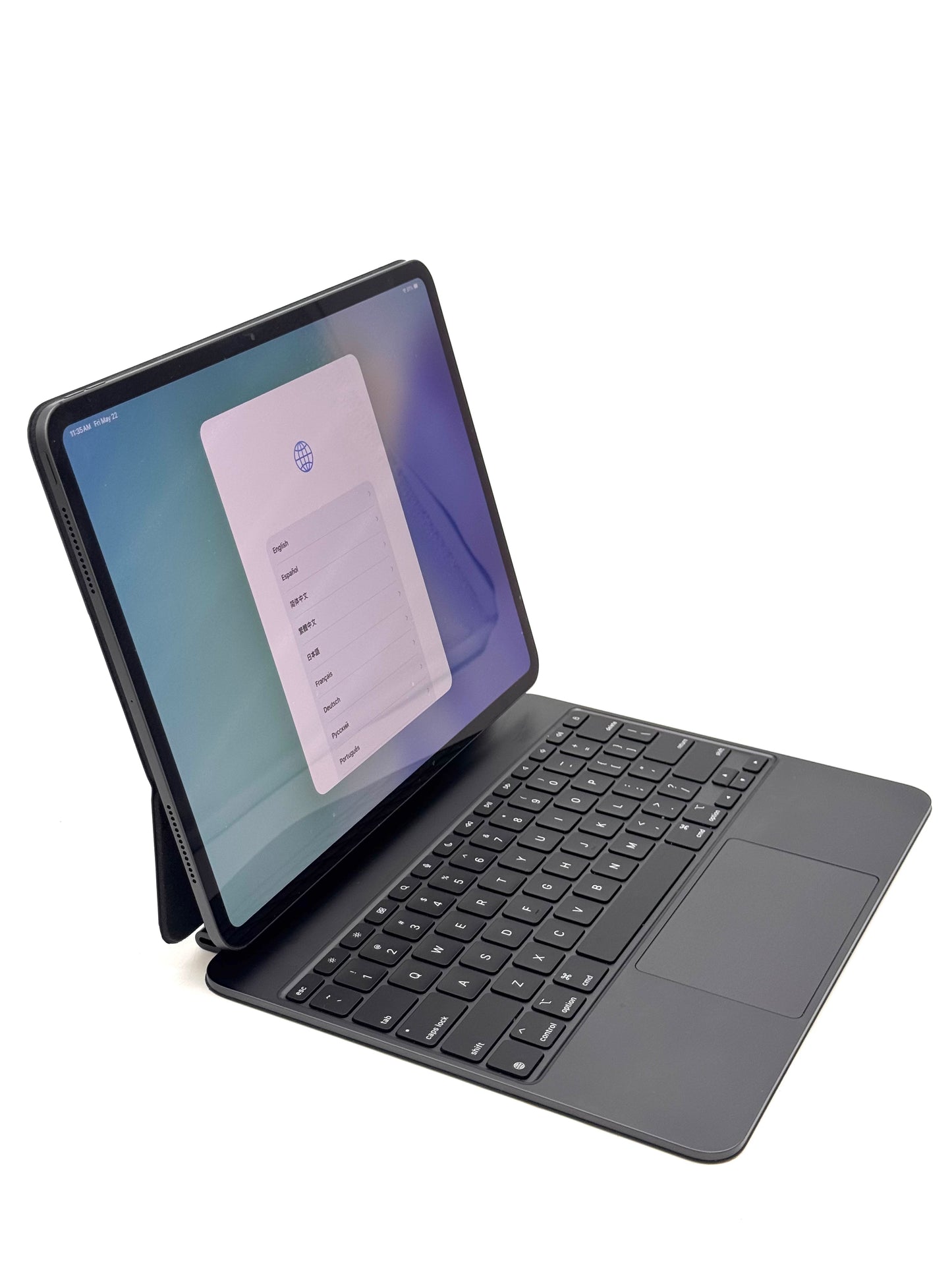 Apple iPad Pro 13" M5 2TB Wi-Fi w/ Magic Keyboard 100% Battery Health – Mint