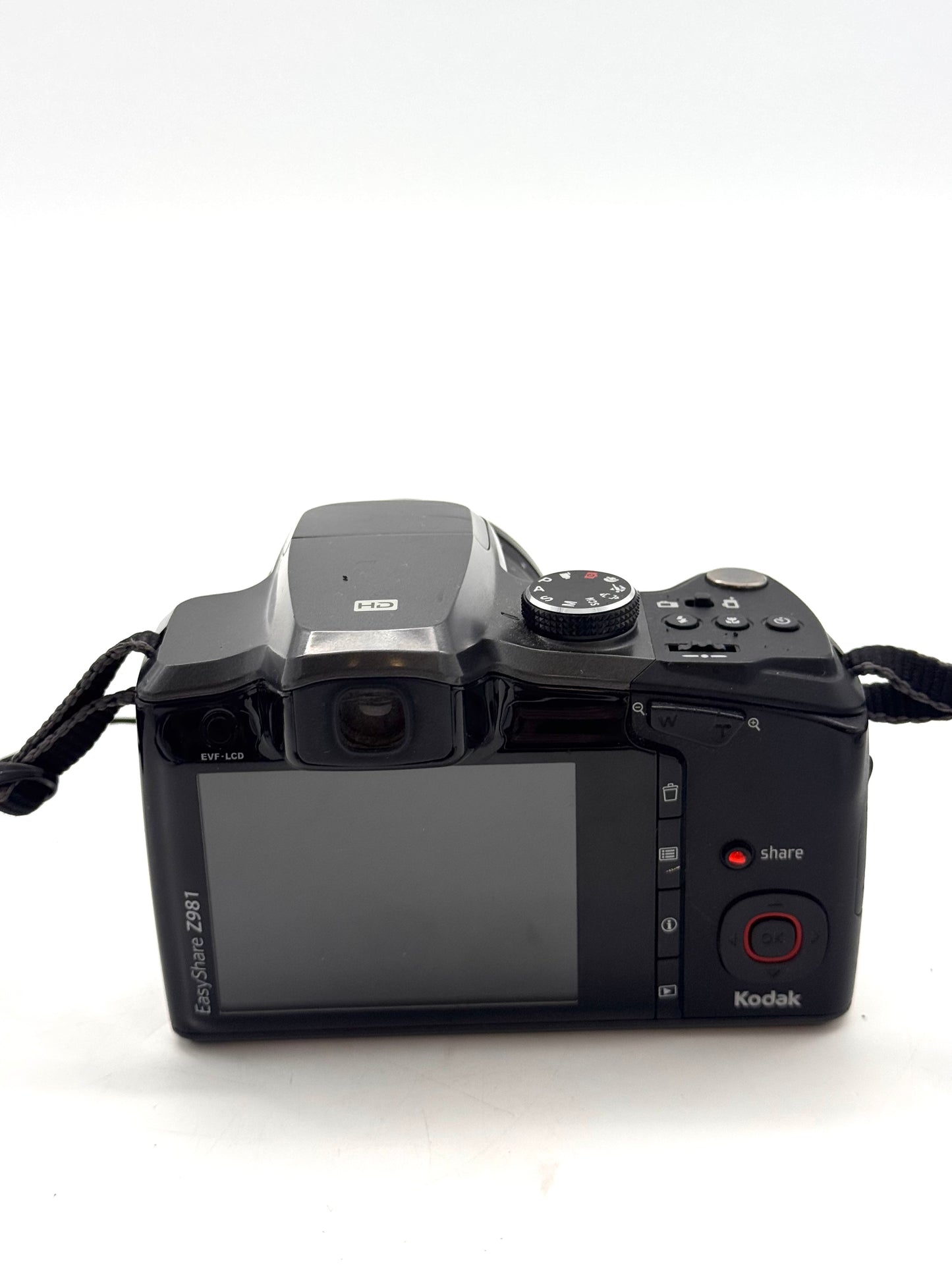 Kodak PixPro AZ-series AF 26X Vintage Camera Black ** BROKEN **