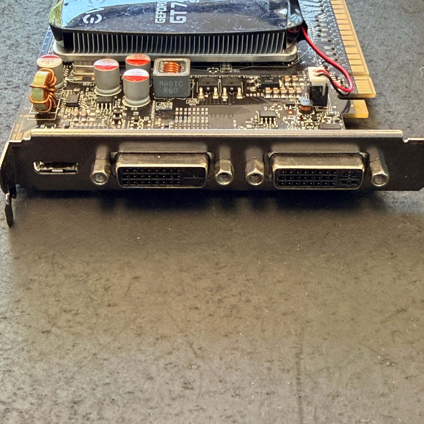 EVGA GeForce GT 740 SC 2GB GDDR5 Graphics Card GPU Video Card TESTED