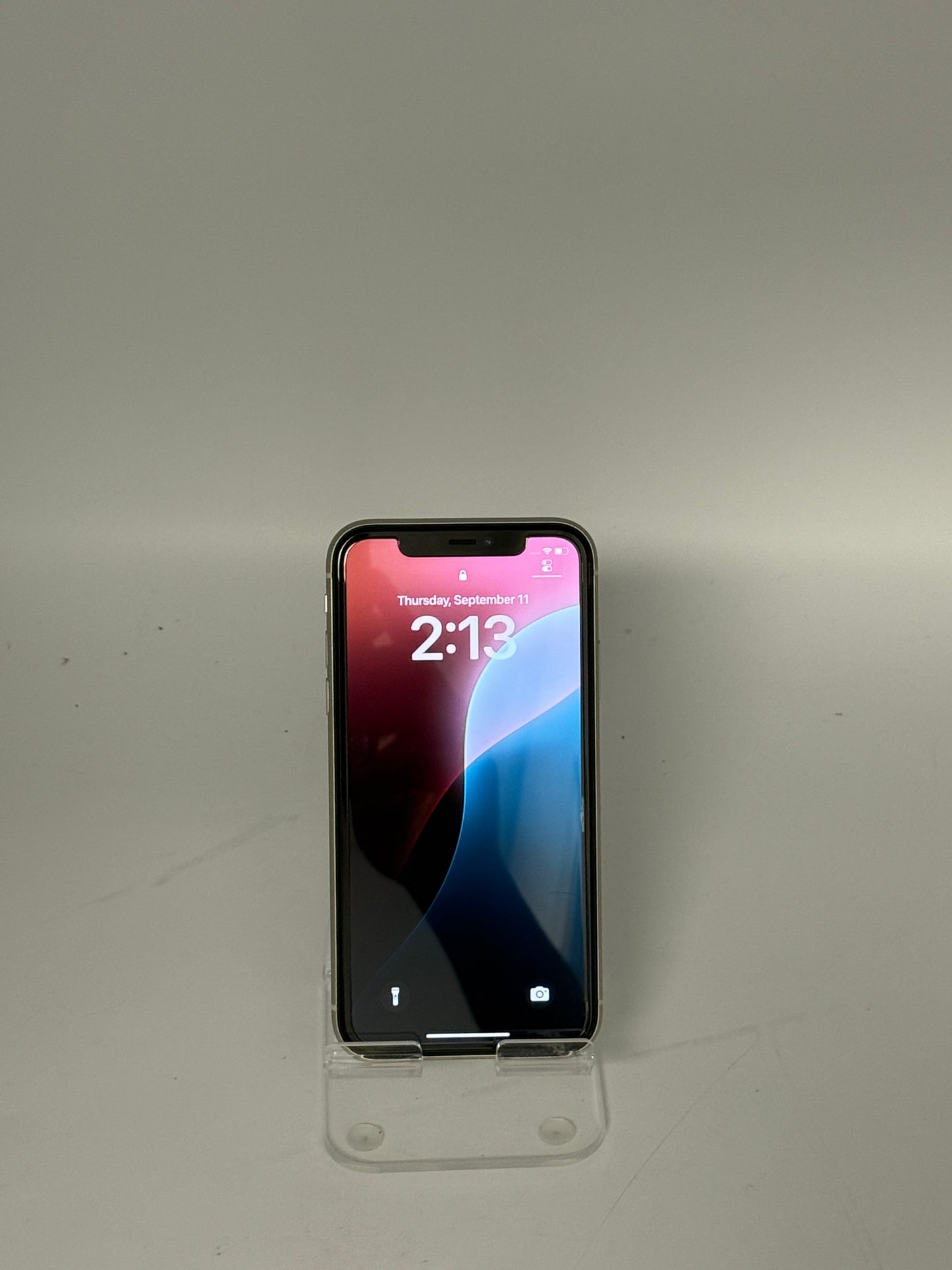 Apple iPhone 11 64GB White - Unlocked, Used - A, Great Condition