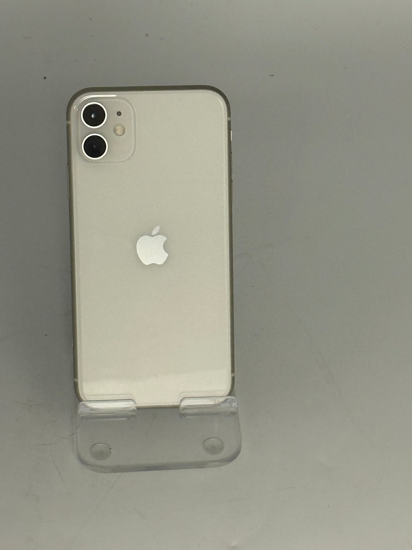 Apple iPhone 11 64GB White - Unlocked, Used - A, Great Condition