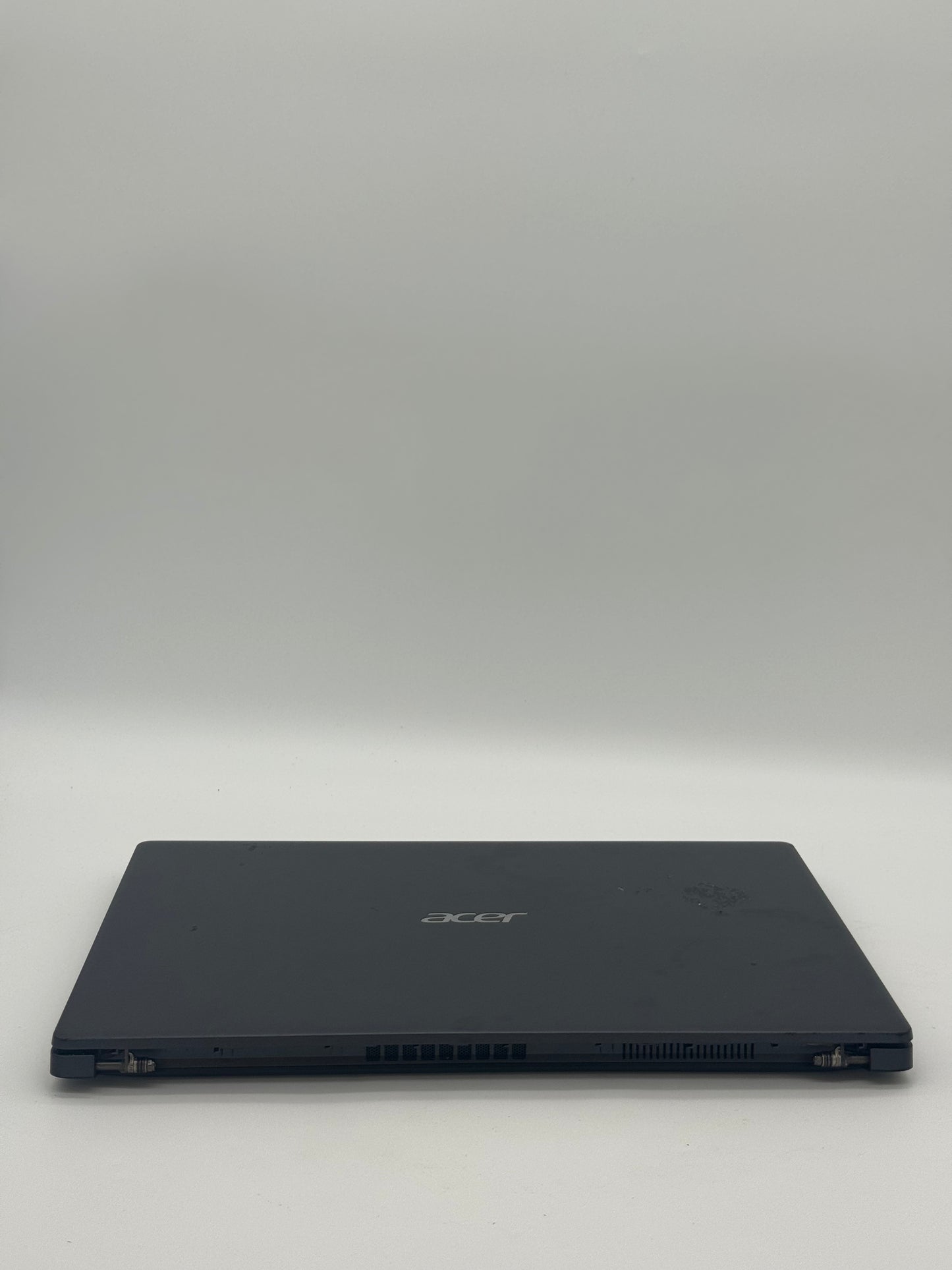 Acer Aspire A115-31 Laptop - 15" Screen, Intel Celeron, 4GB RAM, Black, Broken PARTS ONLY
