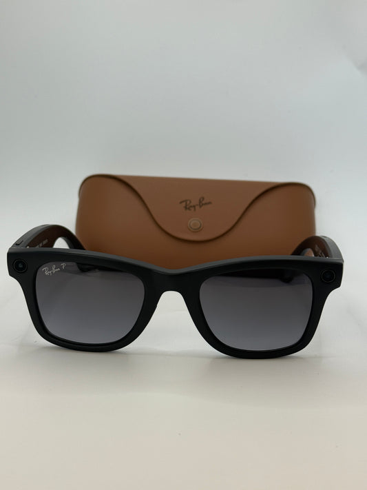 Ray-Ban Meta Wayfarer Glasses Gen 1 Matte Black Frame Graphite Lens Very Good