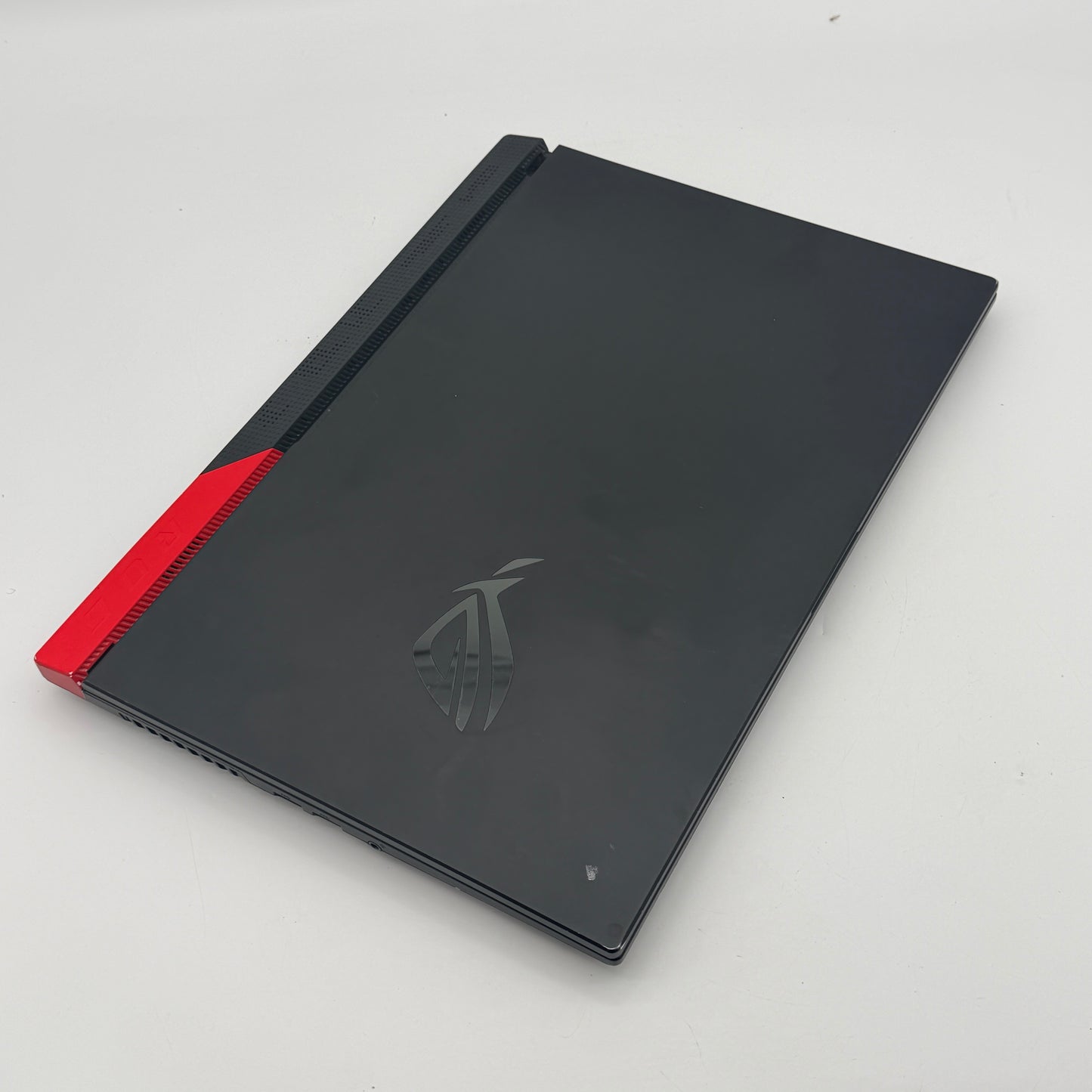 ASUS ROG Strix G17 Gaming Laptop 17.3-inch Ryzen 9 5900HX RTX 3060 16GB 1TB SSD - Used A