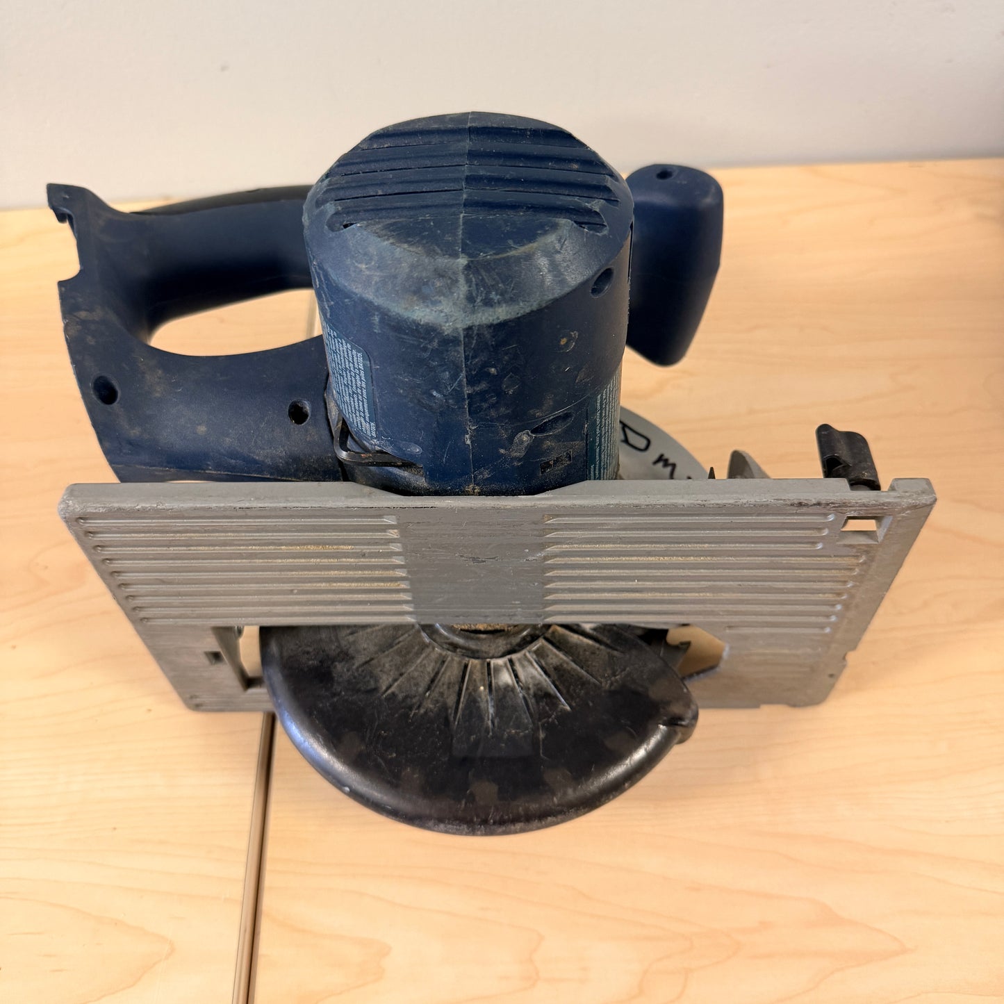 Bosch CCS180 18V Cordless 6-1/2 Circular Saw Lithium-Ion Bare Tool Only TESTED