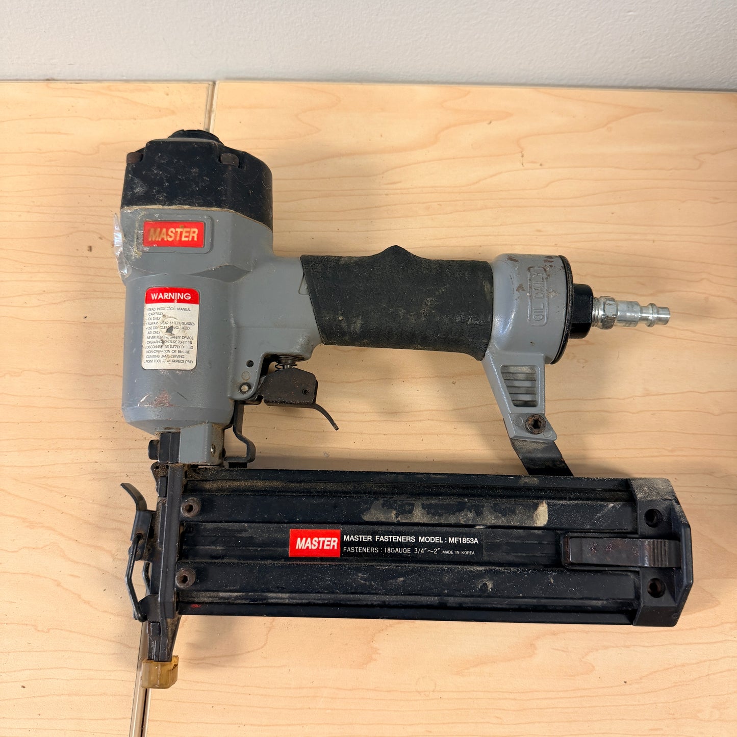 Master Fasteners MF1853A 18 Gauge Pneumatic Brad Nailer 3/4”–2” Air Nail Gun