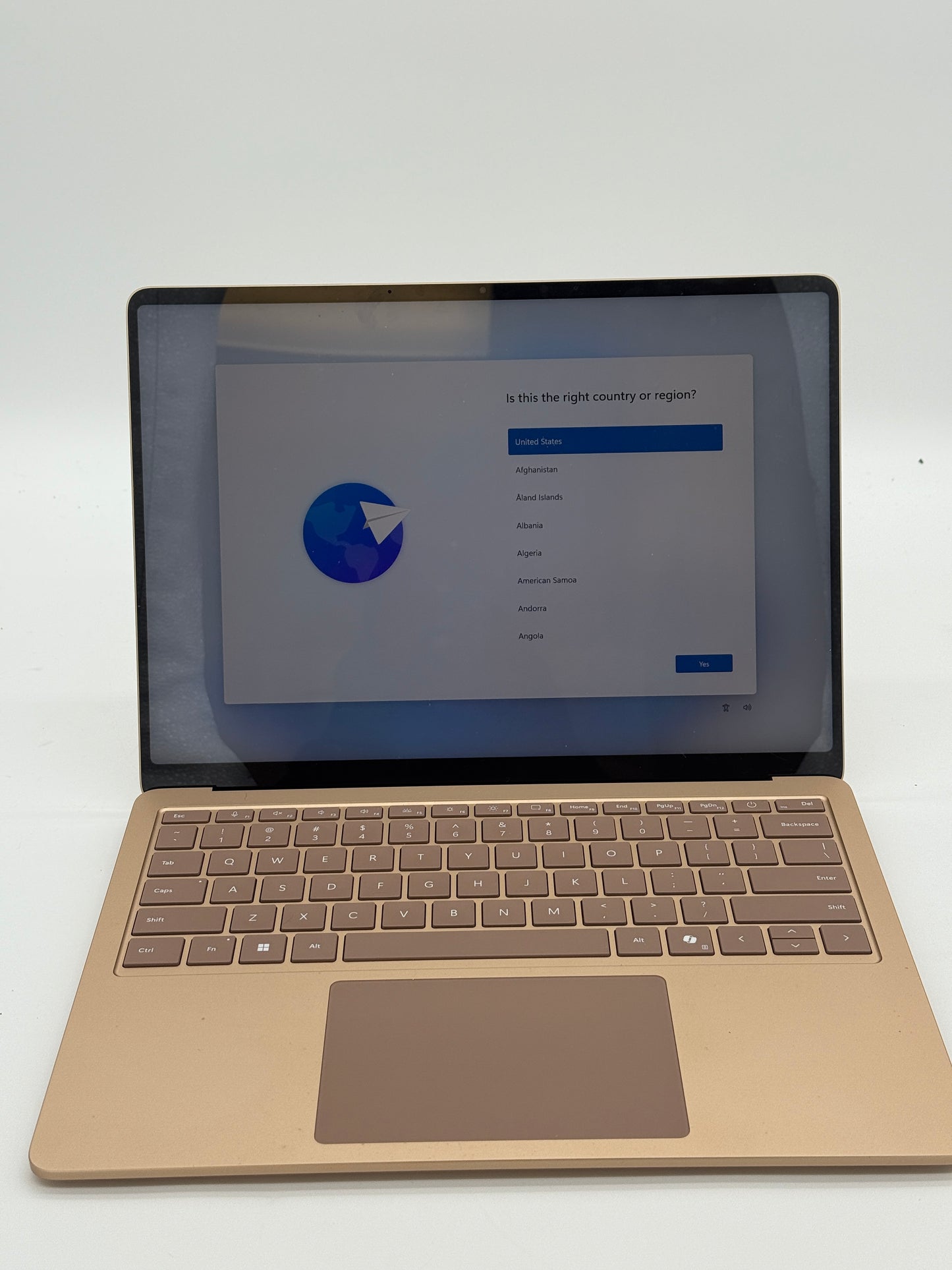 Microsoft Surface Laptop 7th Edition 2036 13.8" Snapdragon X Plus 16GB RAM 512GB