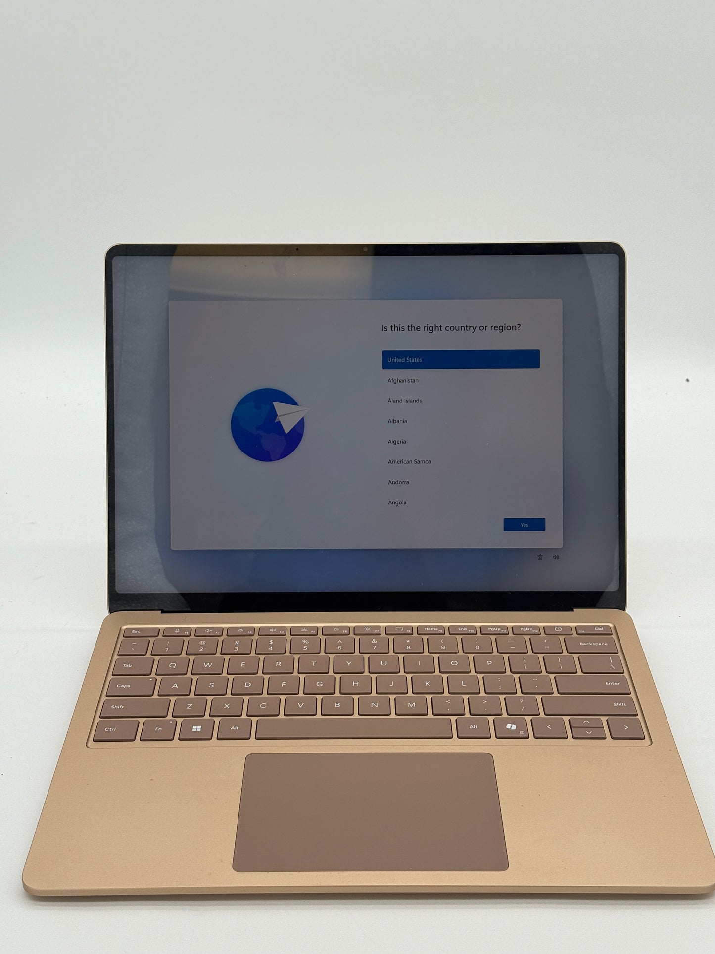 Microsoft Surface Laptop 7th Edition 2036 13.8" Snapdragon X Plus 16GB RAM 512GB