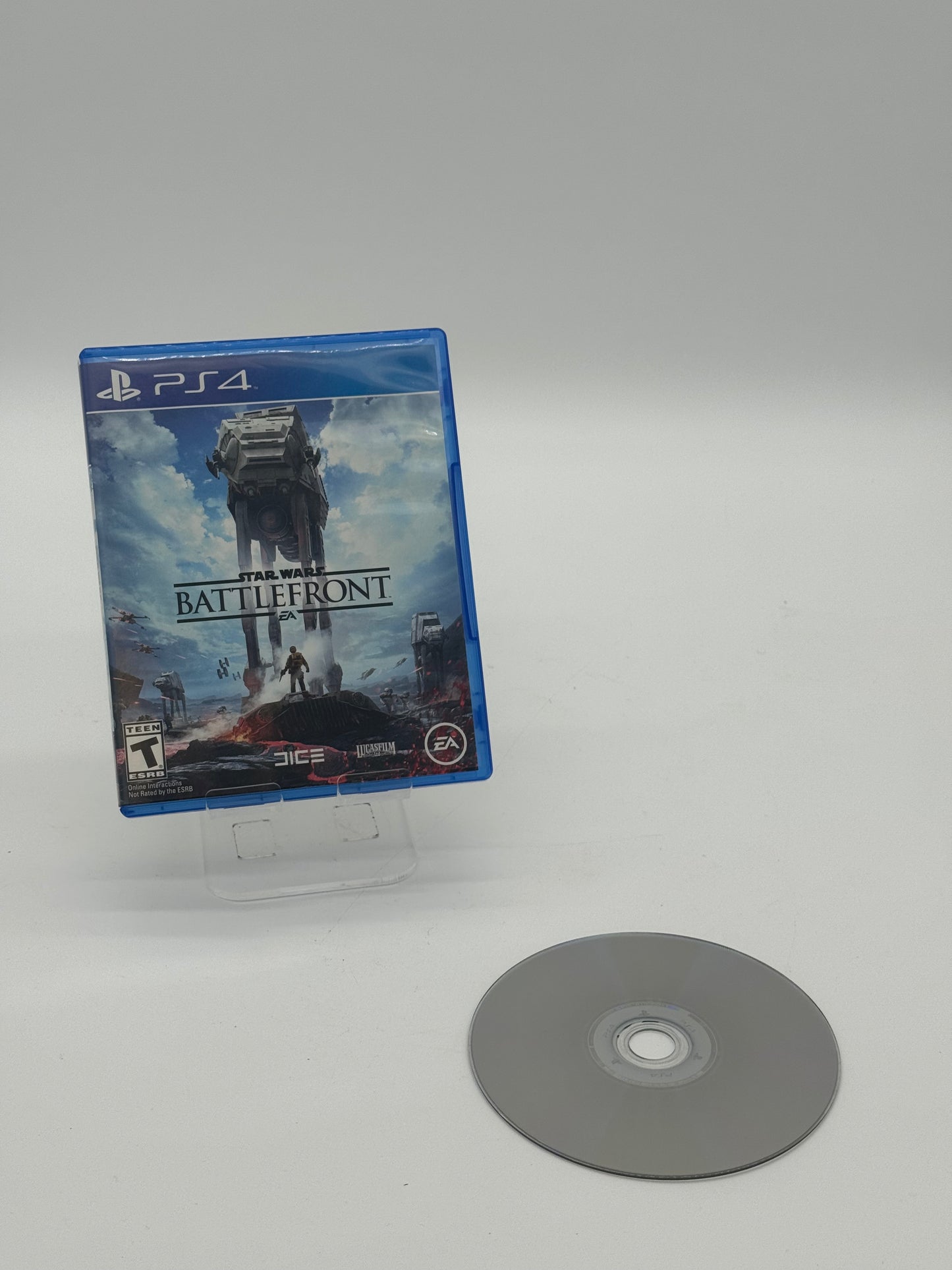 PlayStation 4 Star Wars Battlefront [PlayStation Hits] - Light Scratches, Includes Box