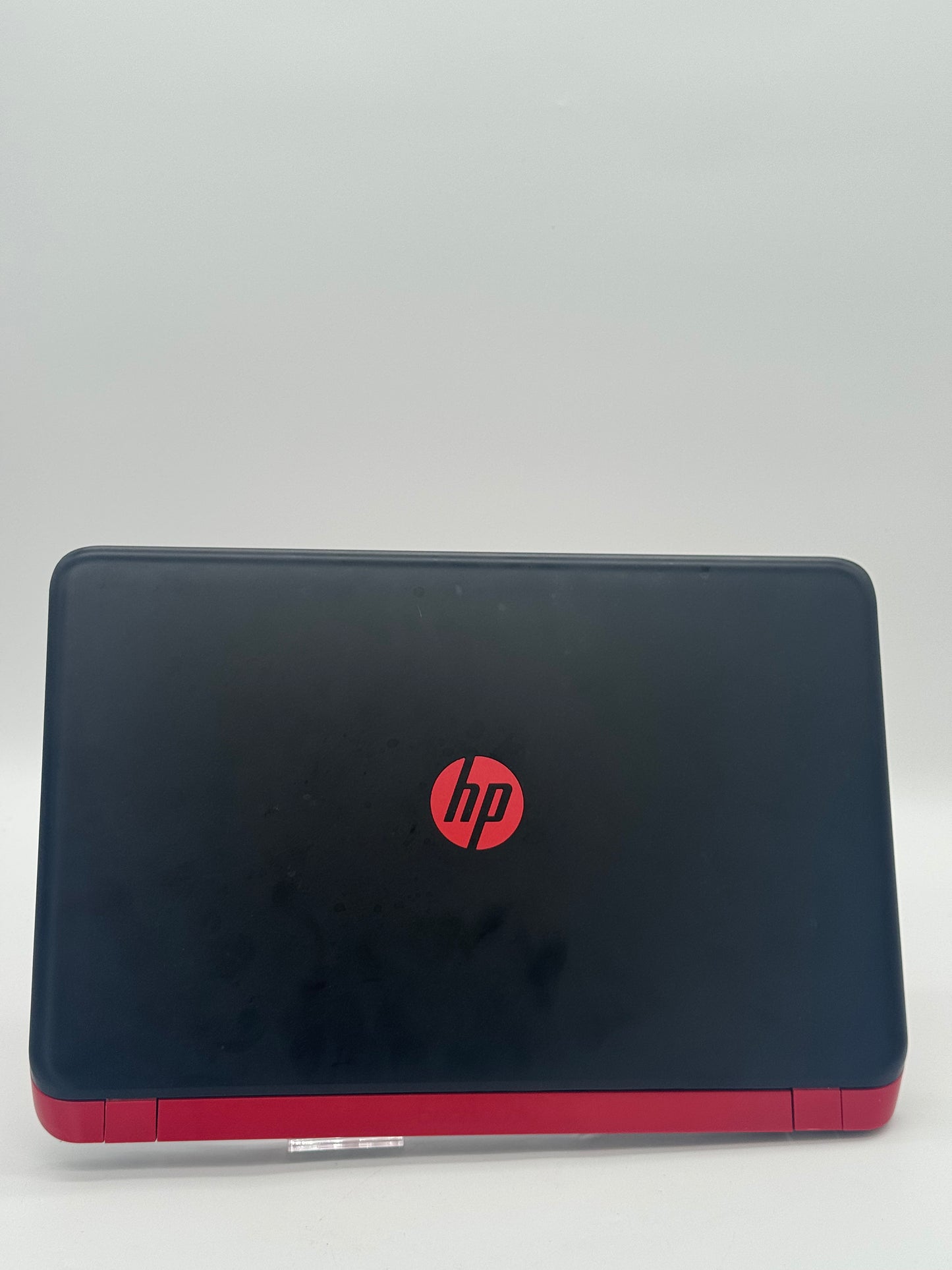 HP Beats Edition Laptop - Core i5, 8GB RAM, 512GB SSD - Gray - BROKEN NO CHARGER