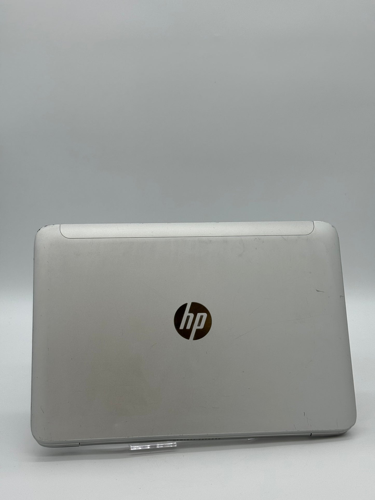 HP 2230BNHMW Gray Laptop | Intel Core i5, 8GB RAM, 512GB SSD