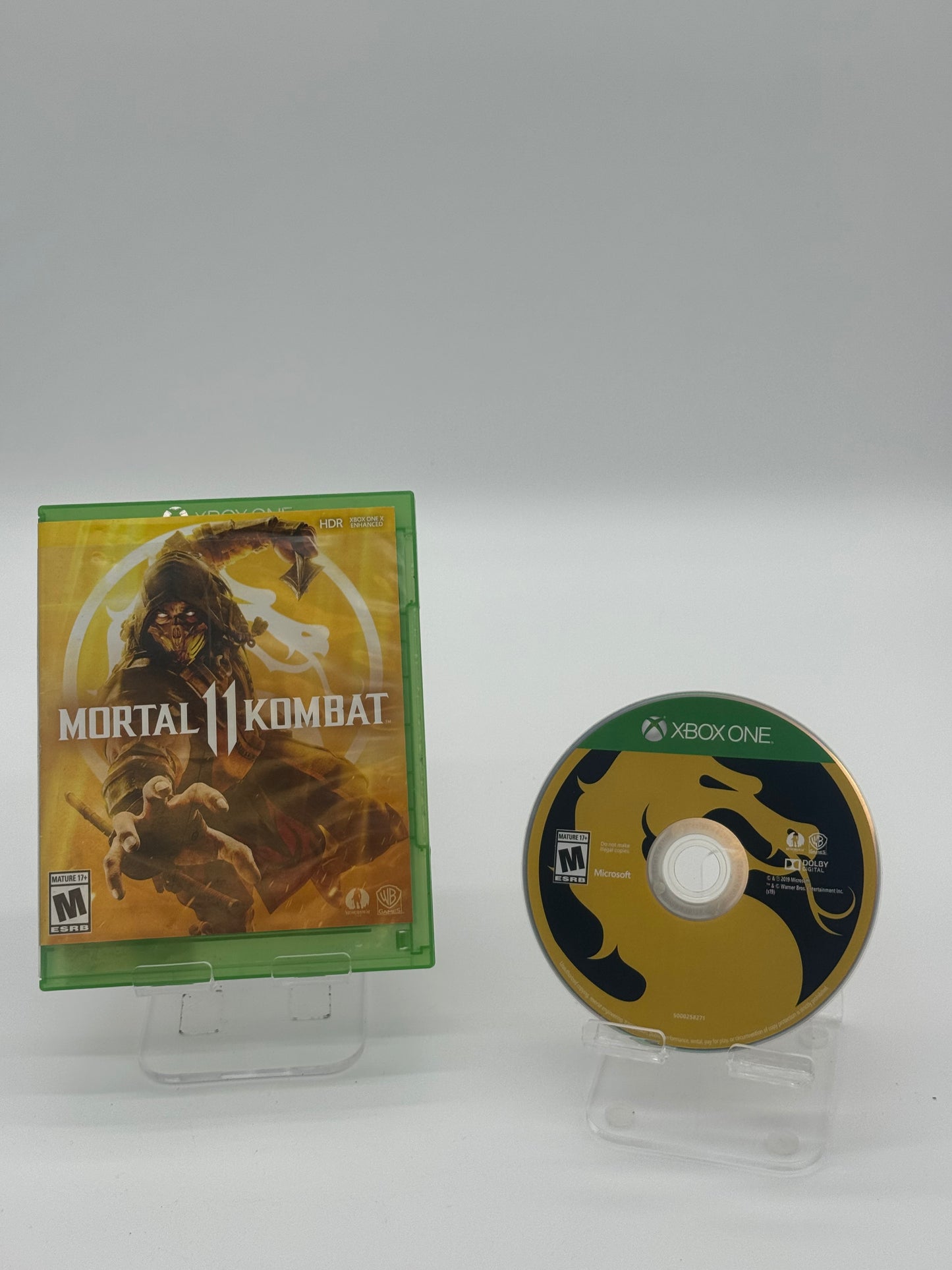 Used Xbox One Mortal Kombat 11 - With Box - Free Shipping!