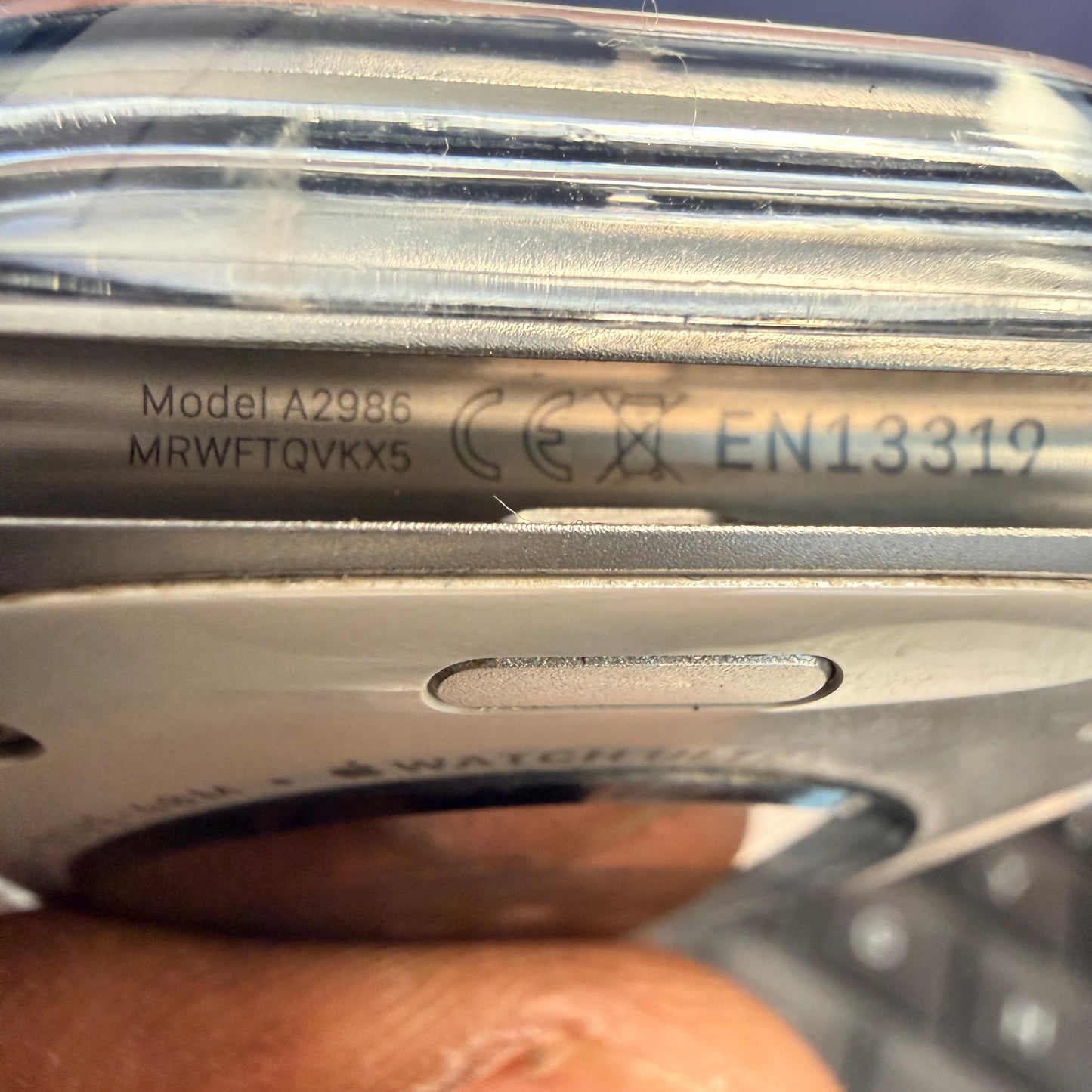 Apple Watch Ultra 2 49mm A2986 GPS + Cellular Unlocked Silver Titanium - Tested