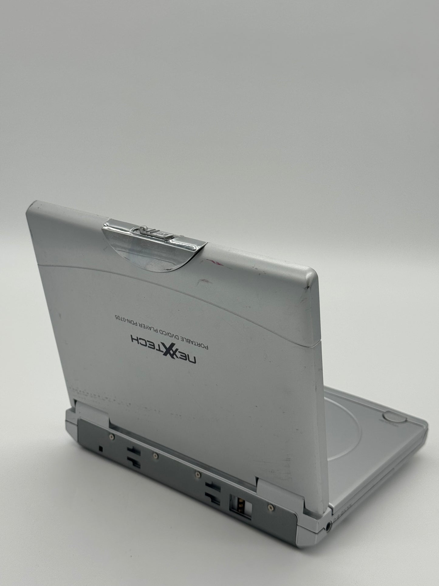 Nexxtech PDN-0705 Gray DVD Player - Used Condition