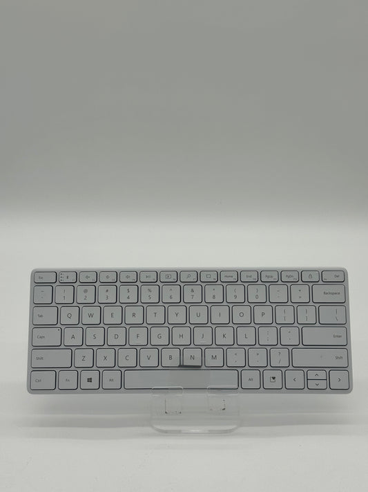 Microsoft 1954 Gray Keyboard - Brand New Condition - Free Shipping - damaged box