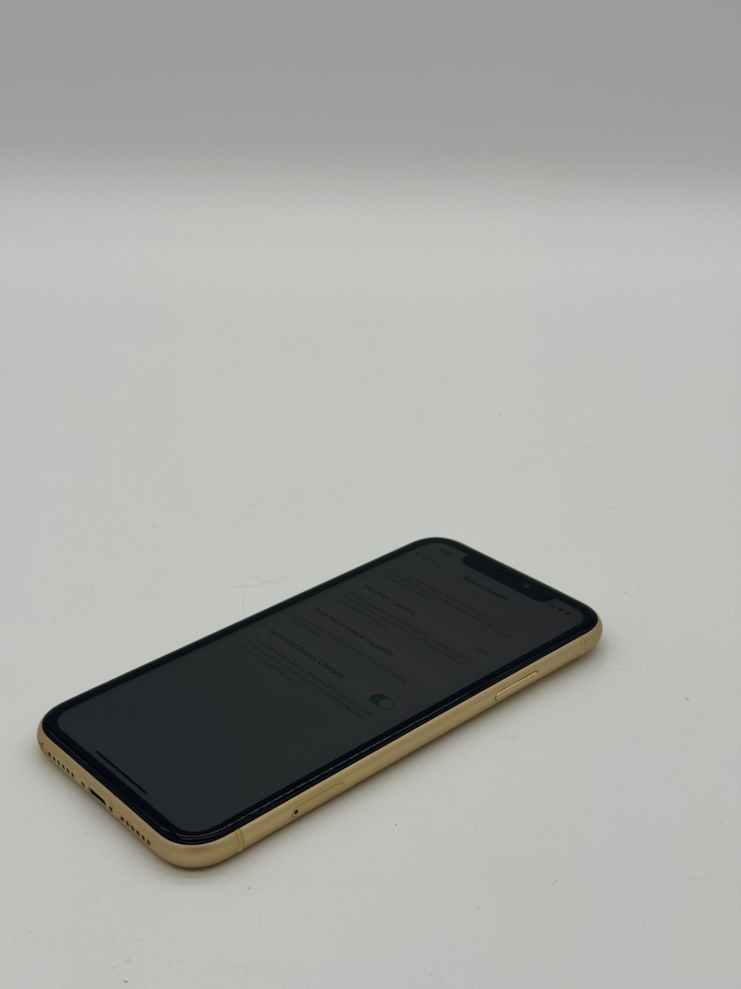 Used Apple iPhone XR - 64GB - Yellow - Unlocked - Excellent Condition