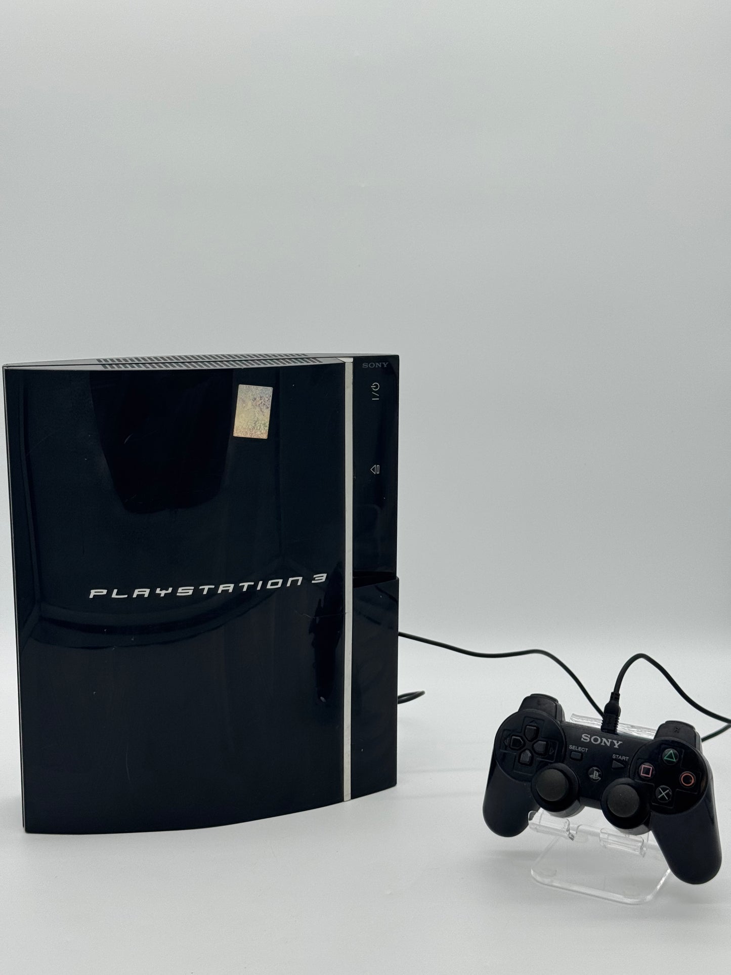 Sony Playstation 3 Fat (CHECHG01) - Used Video Game System - 32GB - Black