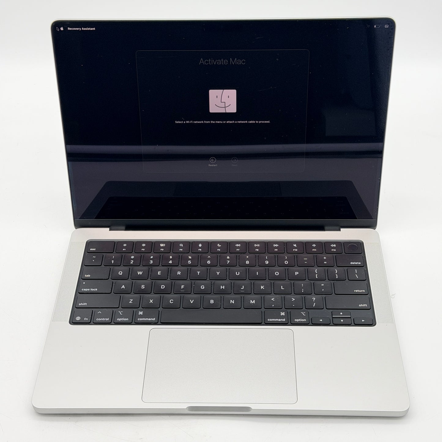 Apple MacBook Pro 14" M5 16GB RAM 1TB SSD Silver A3434 2025 "Used A" 43 CYCLES