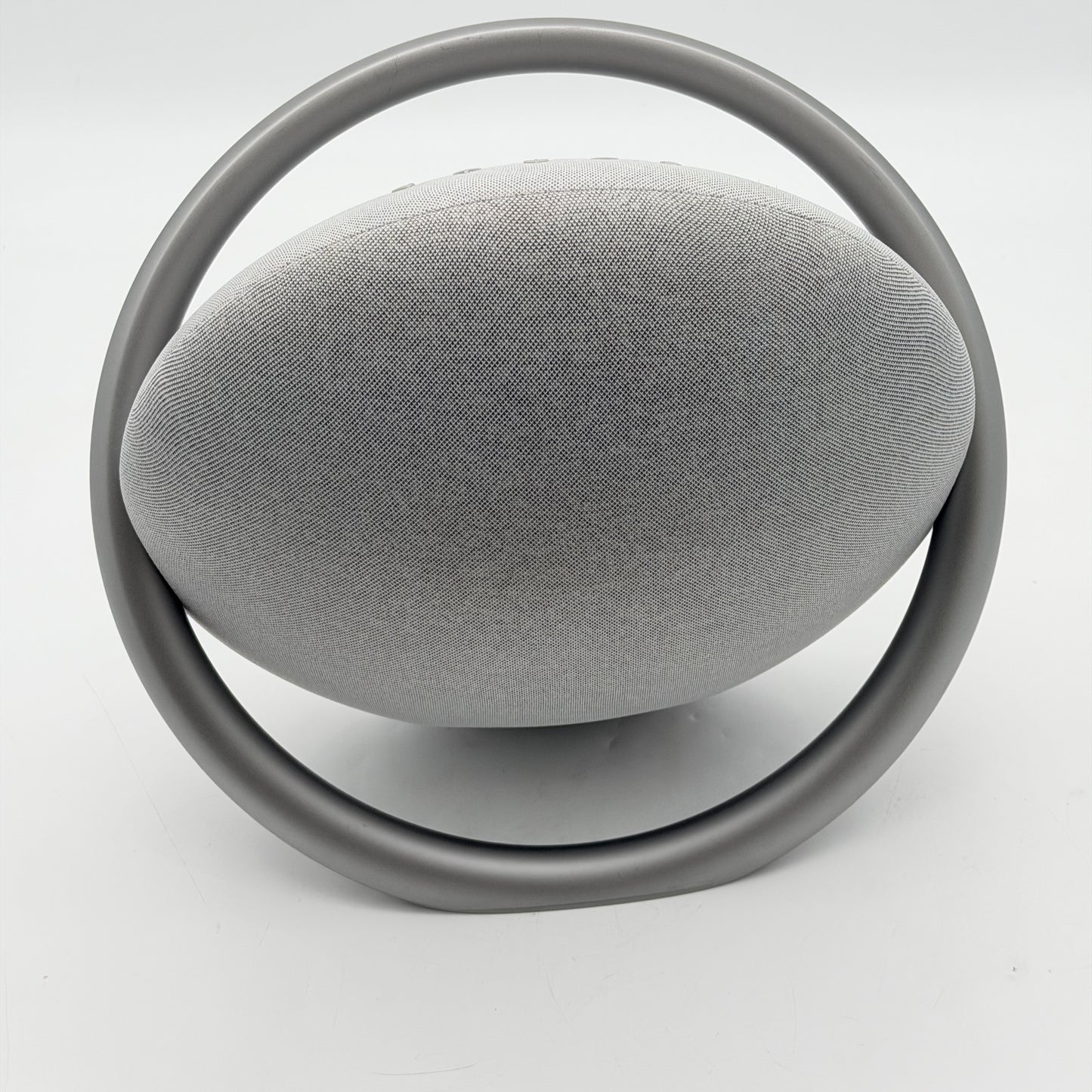 Harman Kardon Onyx Studio 7 2020 Wireless Bluetooth Speaker Silver Used - A