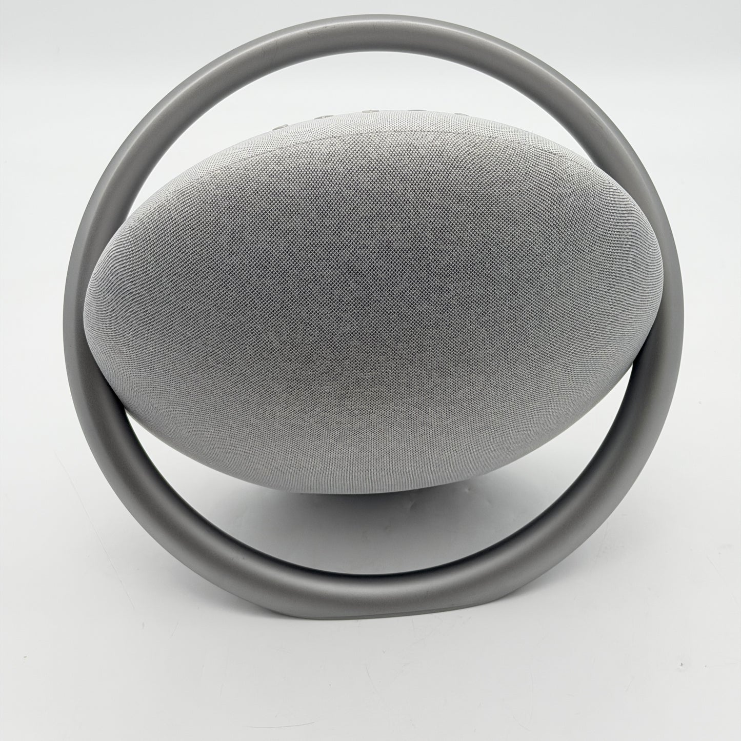 Harman Kardon Onyx Studio 7 2020 Wireless Bluetooth Speaker Silver Used - A