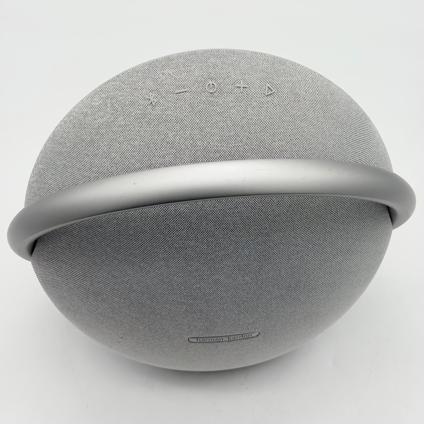Harman Kardon Onyx Studio 7 2020 Wireless Bluetooth Speaker Silver Used - A