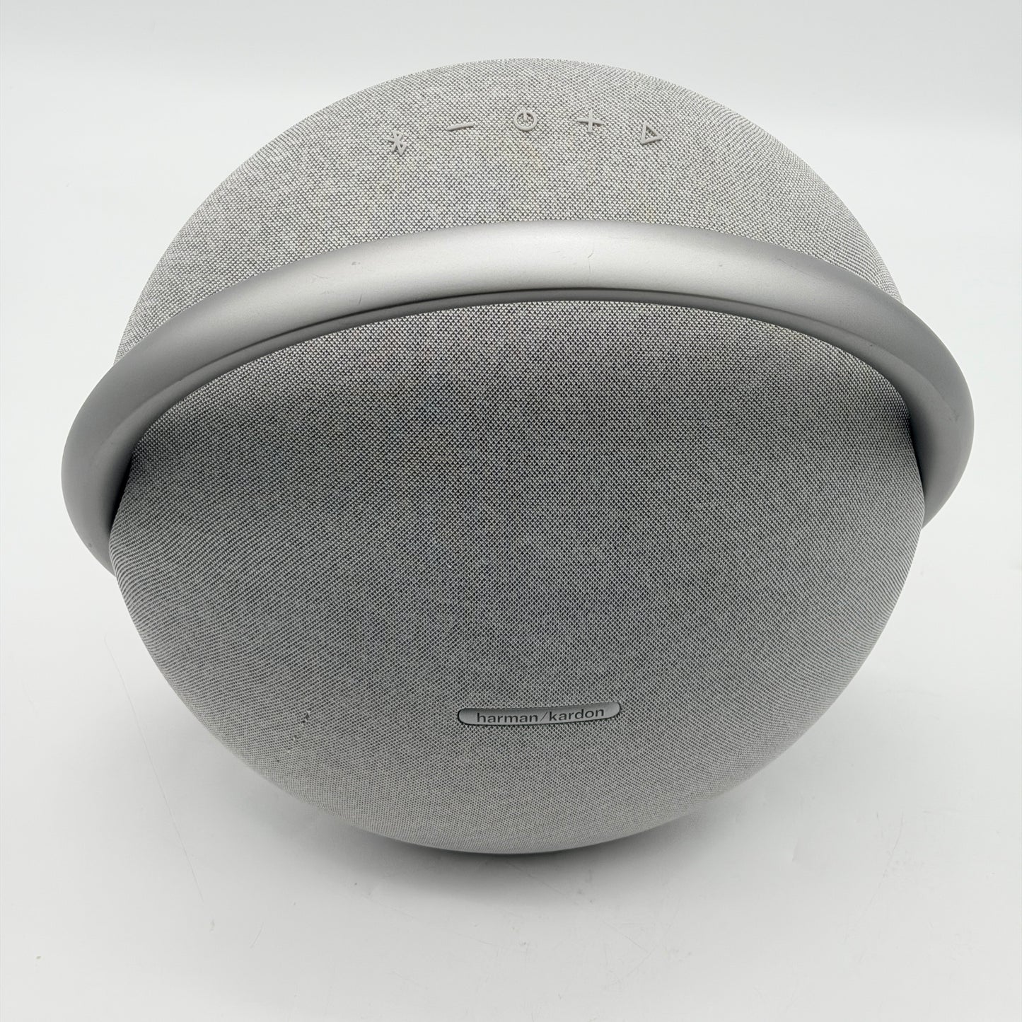 Harman Kardon Onyx Studio 7 2020 Wireless Bluetooth Speaker Silver Used - A