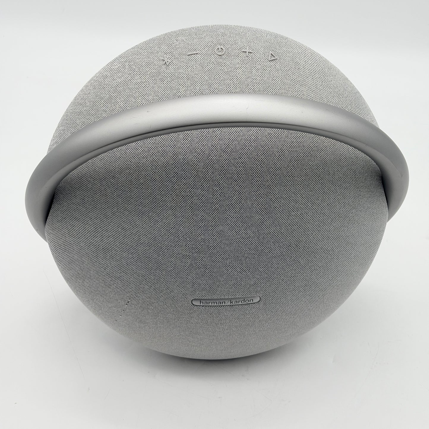 Harman Kardon Onyx Studio 7 2020 Wireless Bluetooth Speaker Silver Used - A
