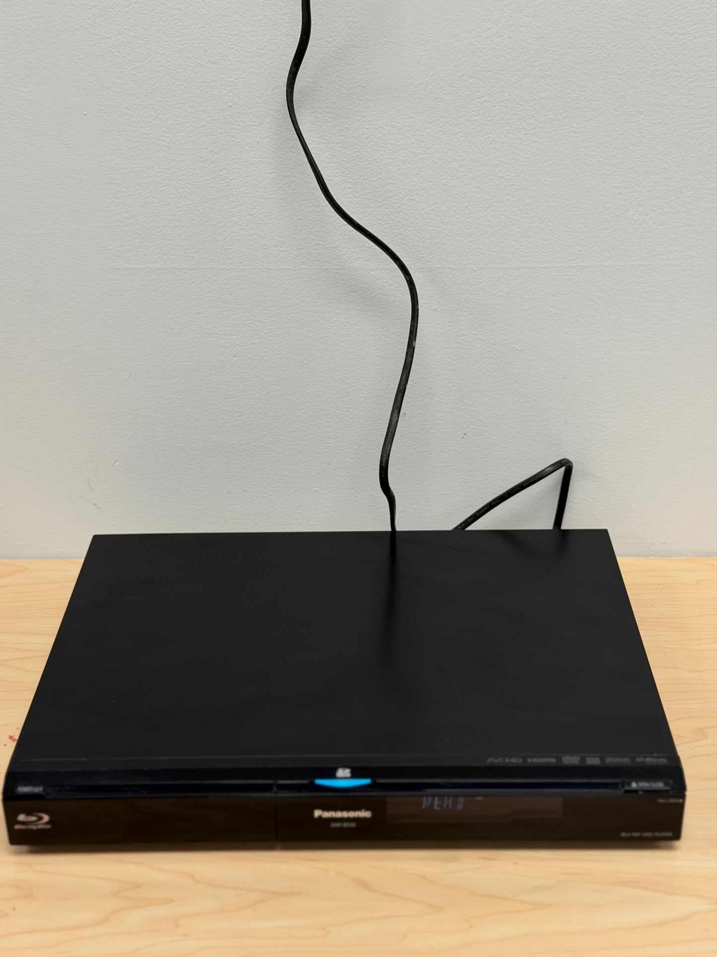 Panasonic Blu-ray Disc Player CD/DVD DMP-BD30 Tested And Working