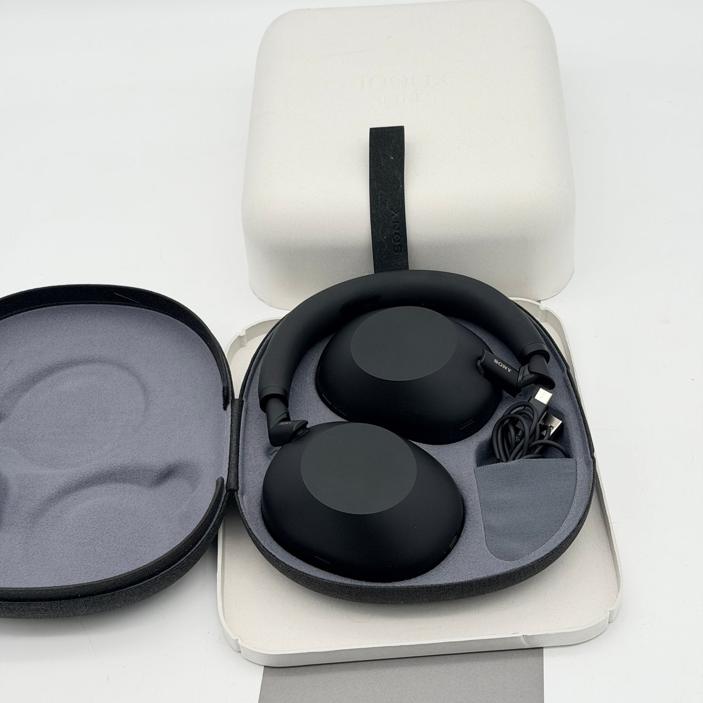 Sony WH-1000XM6 Wireless Noise Canceling Over-Ear Headphones Black WH-1000XM6/B